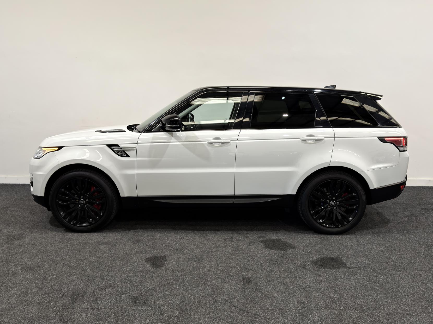 Land Rover Range Rover Sport 3.0 SD V6 HSE SUV 5dr Diesel Auto 4WD Euro 6 (s/s) (306 ps)