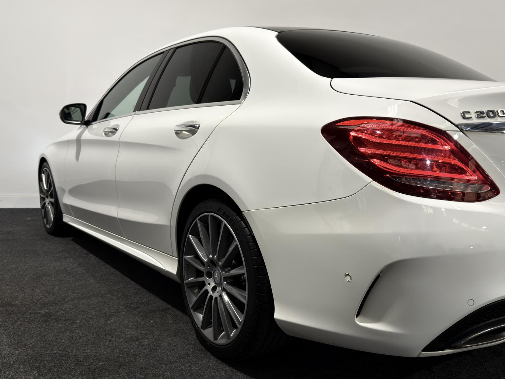 Mercedes-Benz C Class 1.6 C200d AMG Line (Premium) Saloon 4dr Diesel G-Tronic+ Euro 6 (s/s) (136 ps)