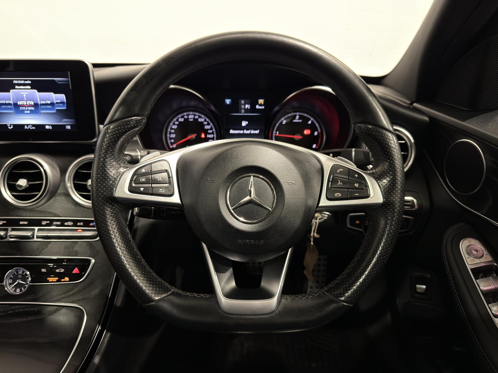 Mercedes-Benz C Class 1.6 C200d AMG Line (Premium) Saloon 4dr Diesel G-Tronic+ Euro 6 (s/s) (136 ps)