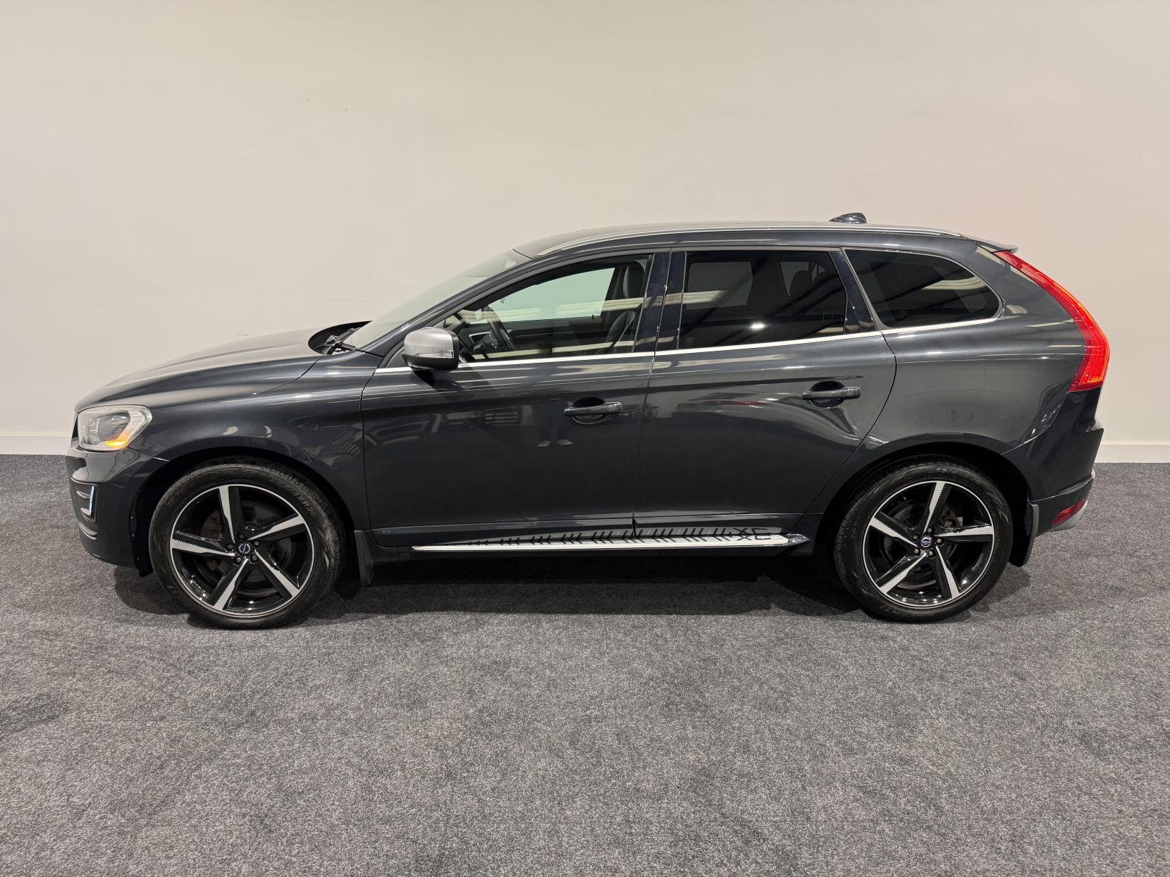 Volvo XC60 3.0 T6 R-Design Lux Nav SUV 5dr Petrol Geartronic AWD Euro 5 (304 ps)