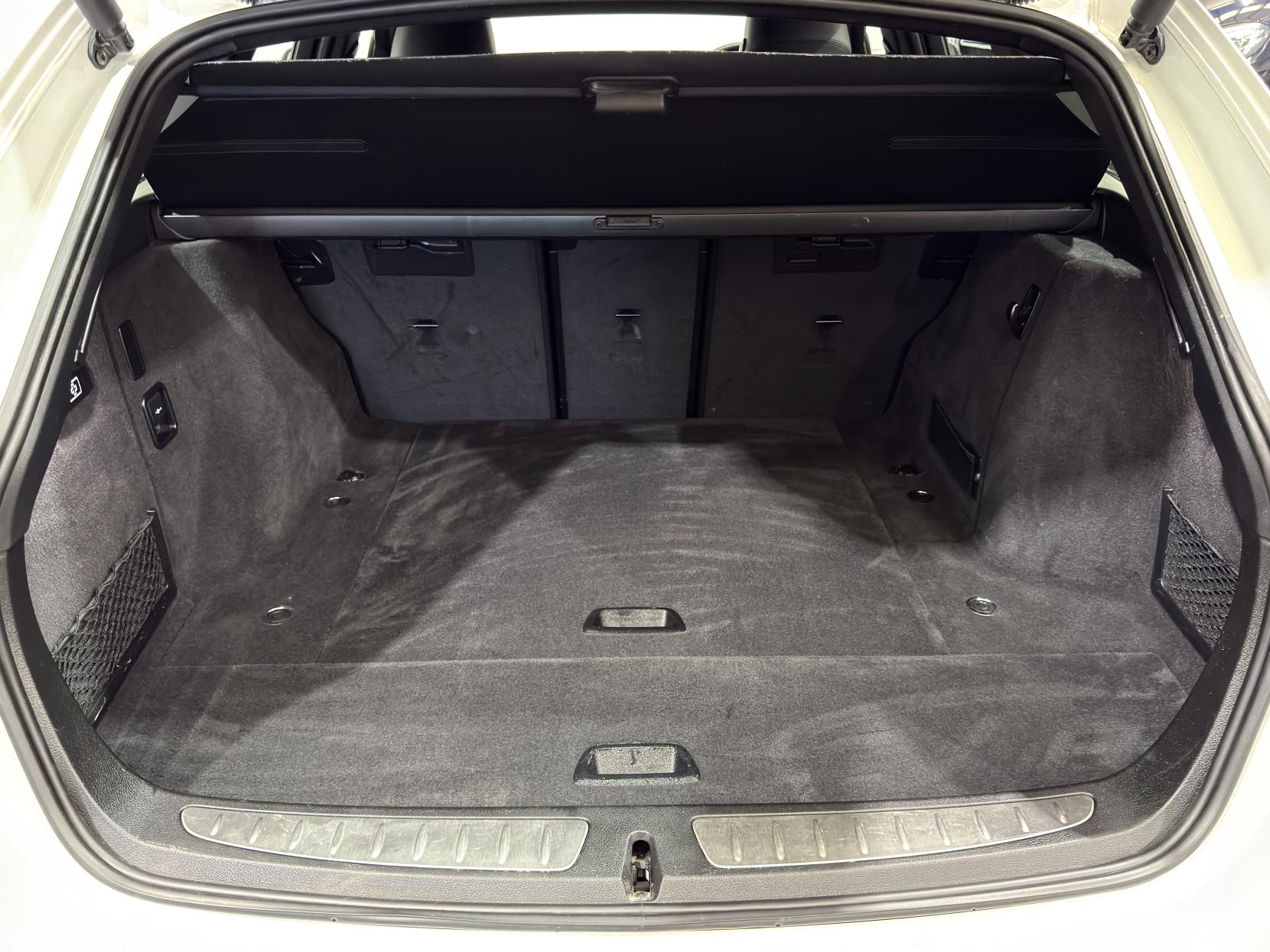 BMW 3 Series 2.0 320d Sport Touring 5dr Diesel Manual xDrive Euro 5 (s/s) (184 ps)