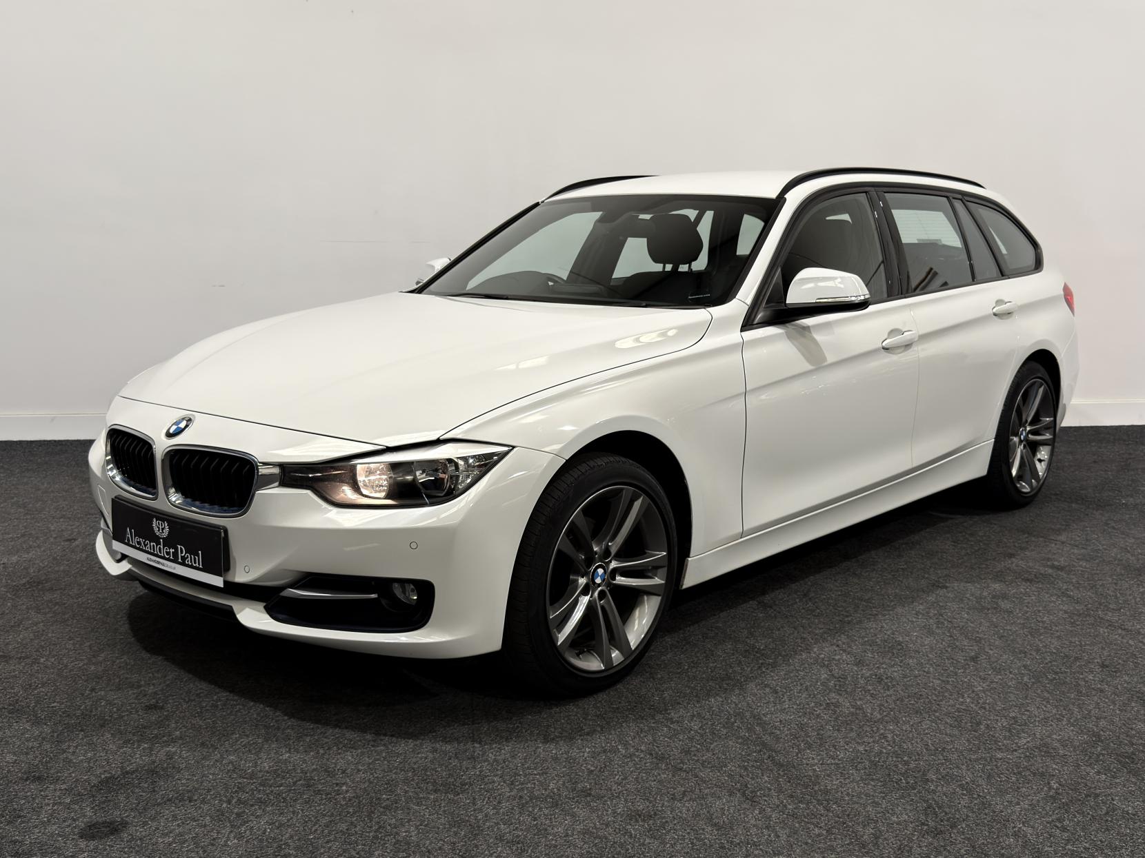 BMW 3 Series 2.0 320d Sport Touring 5dr Diesel Manual xDrive Euro 5 (s/s) (184 ps)
