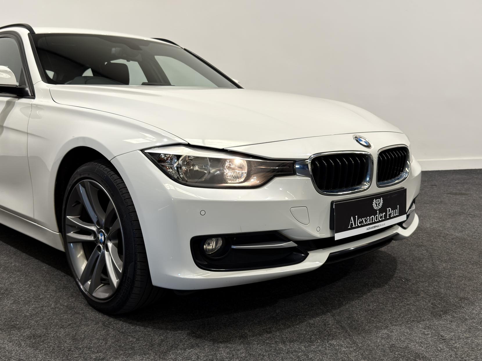 BMW 3 Series 2.0 320d Sport Touring 5dr Diesel Manual xDrive Euro 5 (s/s) (184 ps)