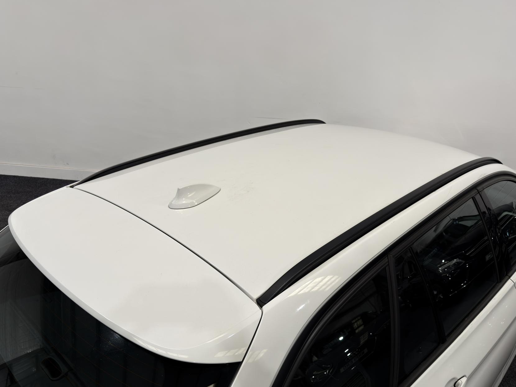 BMW 3 Series 2.0 320d Sport Touring 5dr Diesel Manual xDrive Euro 5 (s/s) (184 ps)