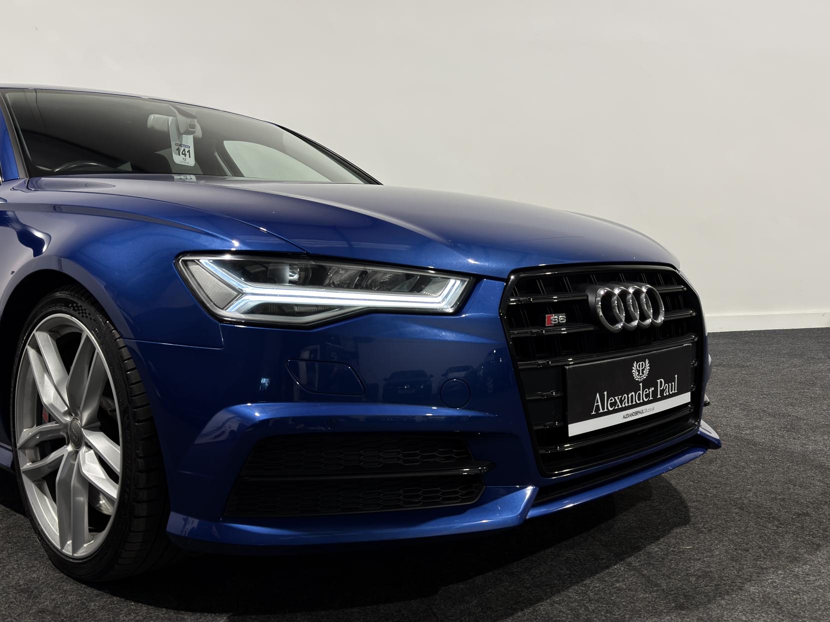 Audi S6 Avant 4.0 TFSI V8 Black Edition Estate 5dr Petrol S Tronic quattro Euro 6 (s/s) (450 ps)