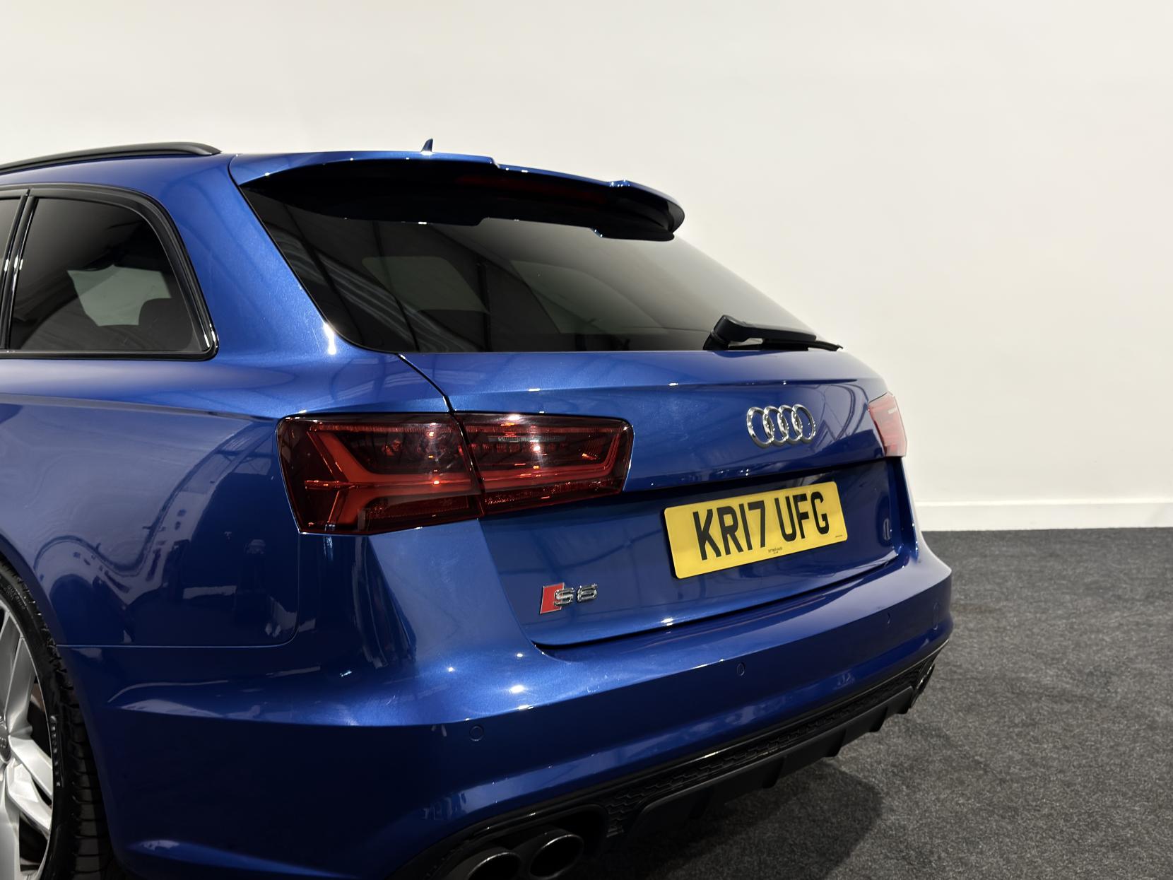 Audi S6 Avant 4.0 TFSI V8 Black Edition Estate 5dr Petrol S Tronic quattro Euro 6 (s/s) (450 ps)