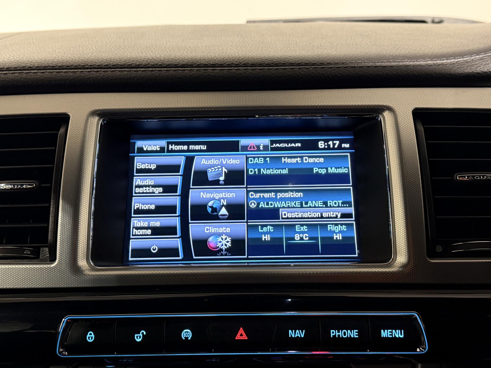 Jaguar XF 2.2d R-Sport Saloon 4dr Diesel Auto Euro 5 (s/s) (200 ps)