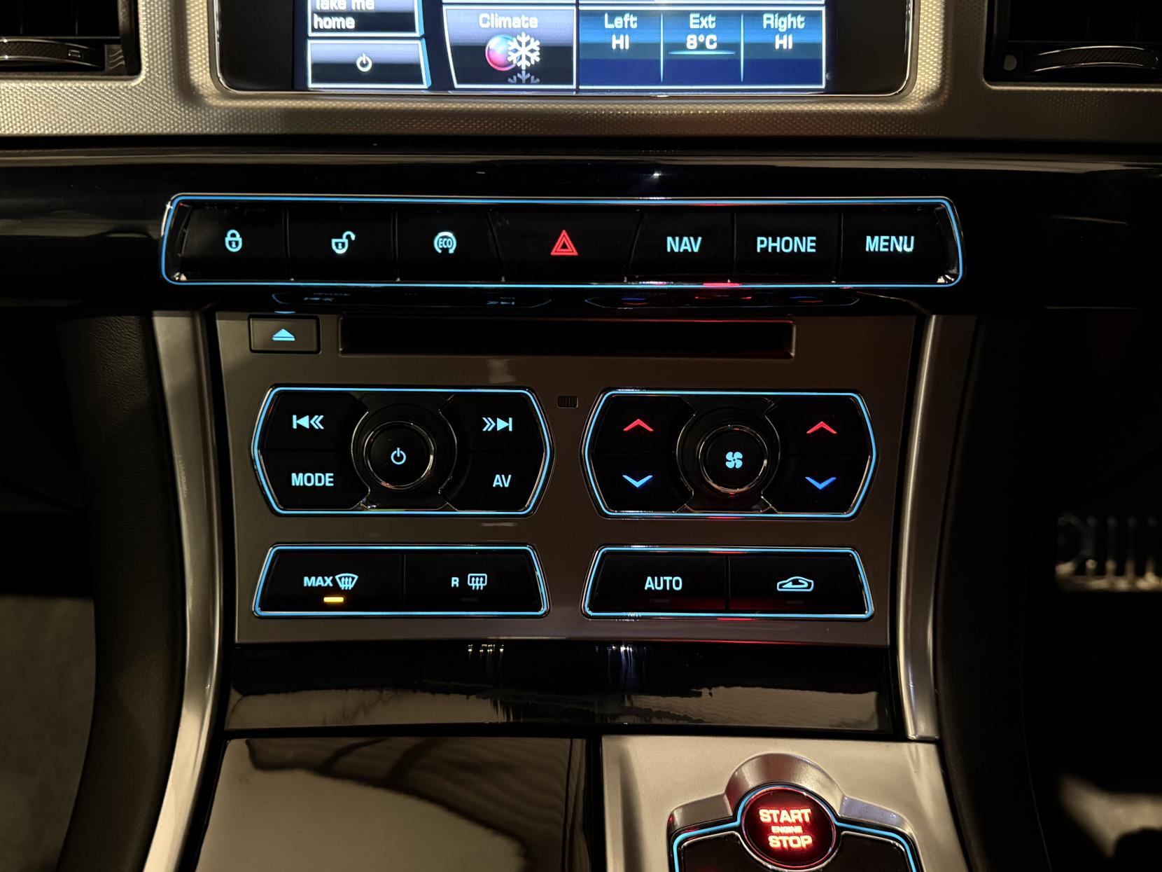 Jaguar XF 2.2d R-Sport Saloon 4dr Diesel Auto Euro 5 (s/s) (200 ps)