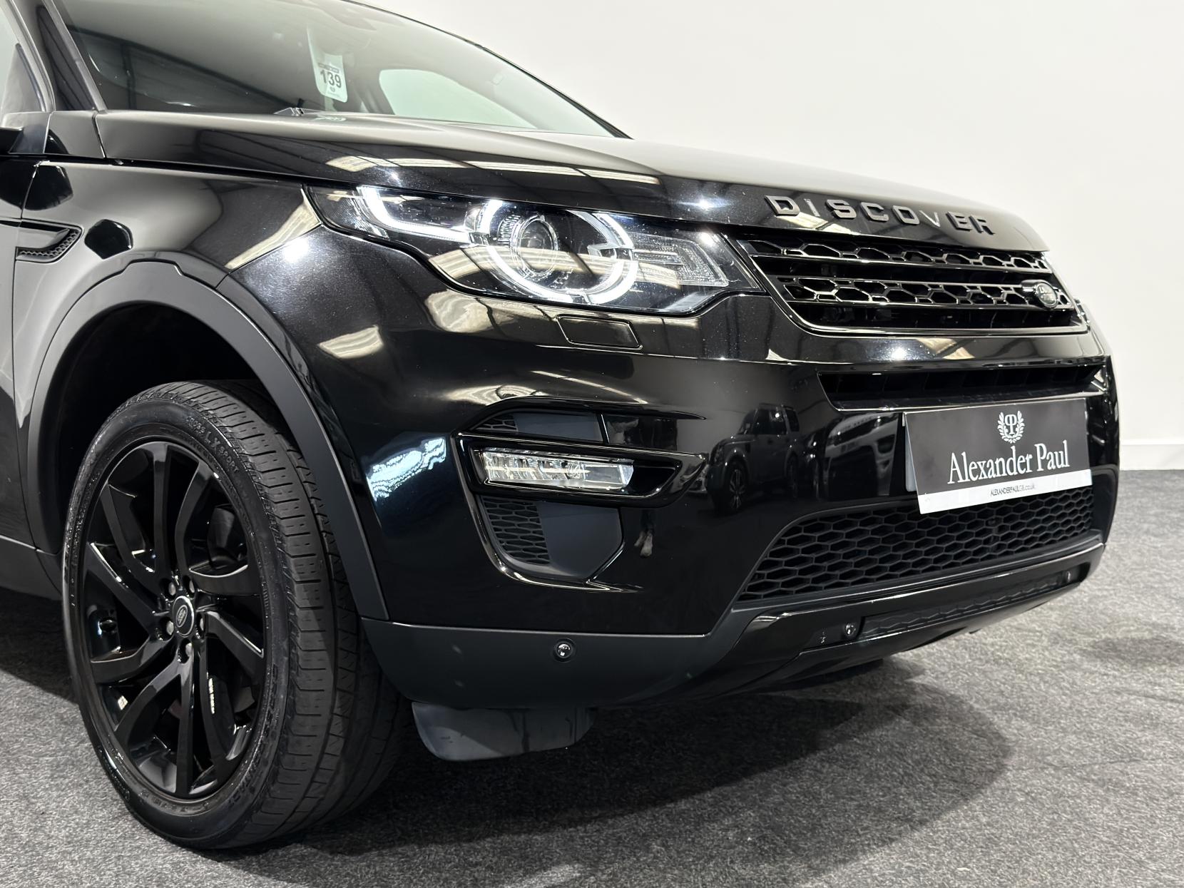Land Rover Discovery Sport 2.0 TD4 HSE Black SUV 5dr Diesel Auto 4WD Euro 6 (s/s) (180 ps)