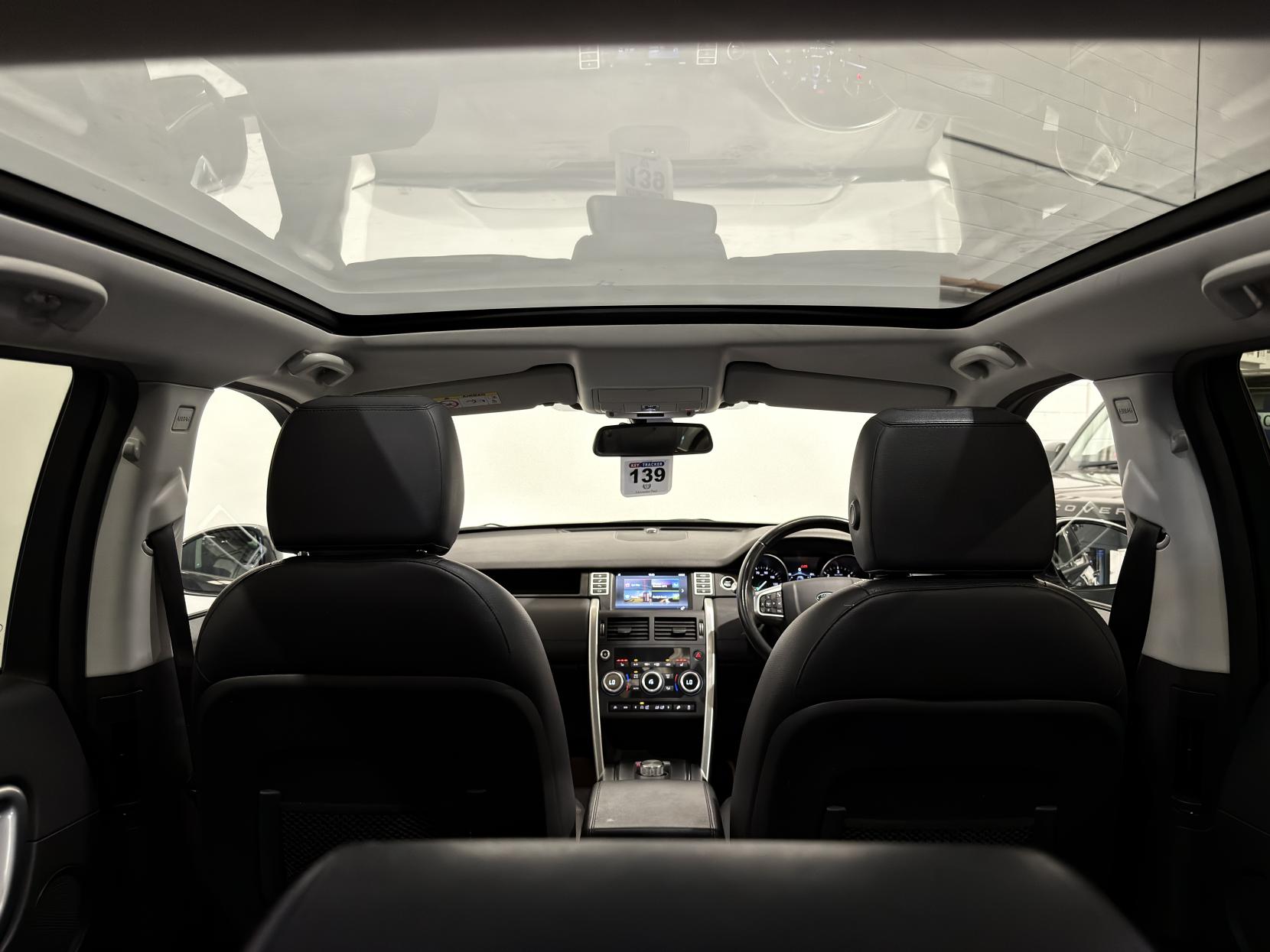 Land Rover Discovery Sport 2.0 TD4 HSE Black SUV 5dr Diesel Auto 4WD Euro 6 (s/s) (180 ps)