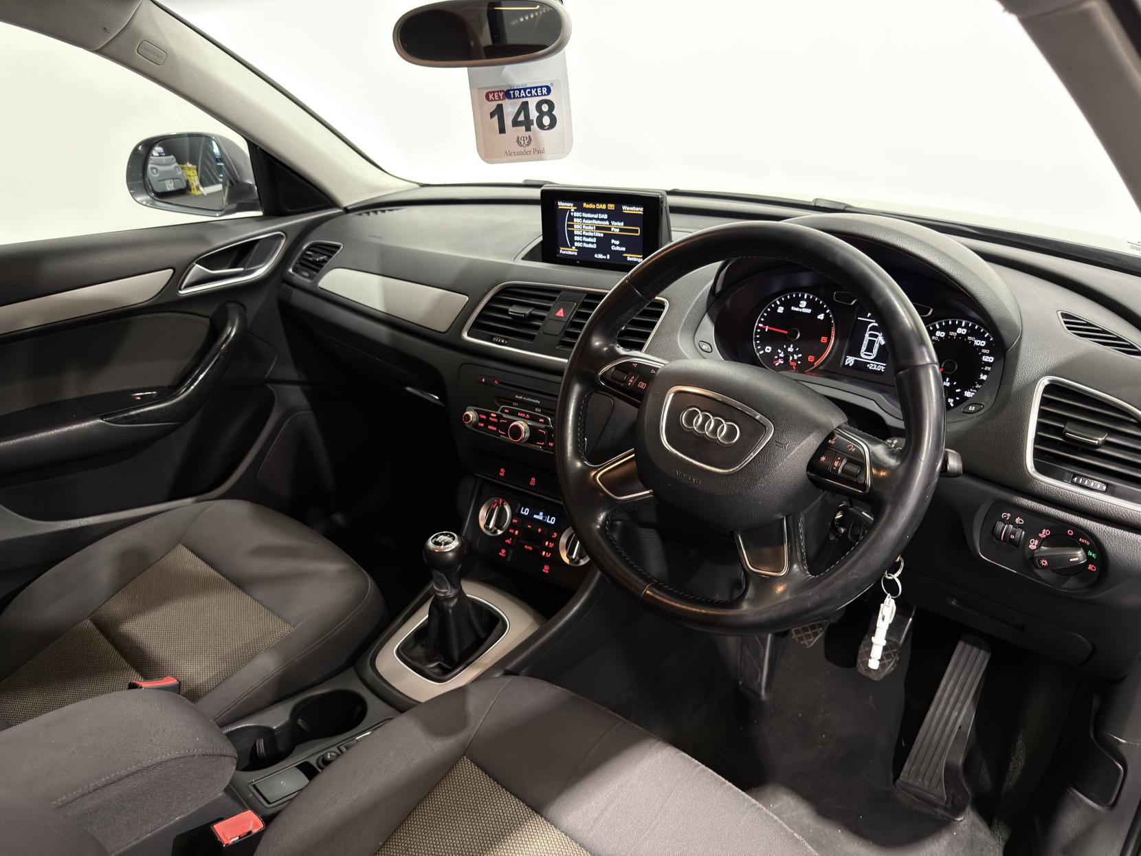Audi Q3 2.0 TDI SE SUV 5dr Diesel Manual Euro 5 (s/s) (140 ps)