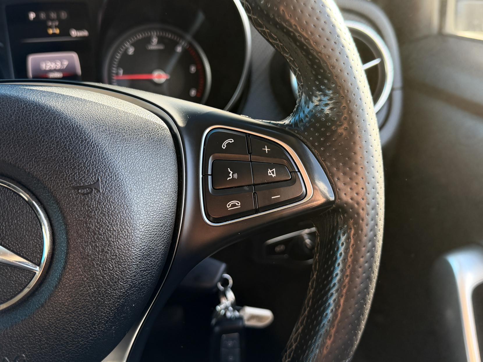 Mercedes-Benz X Class 2.3 CDI Progressive Pickup Double Cab 4dr Diesel Auto 4MATIC Euro 6 (190 ps)