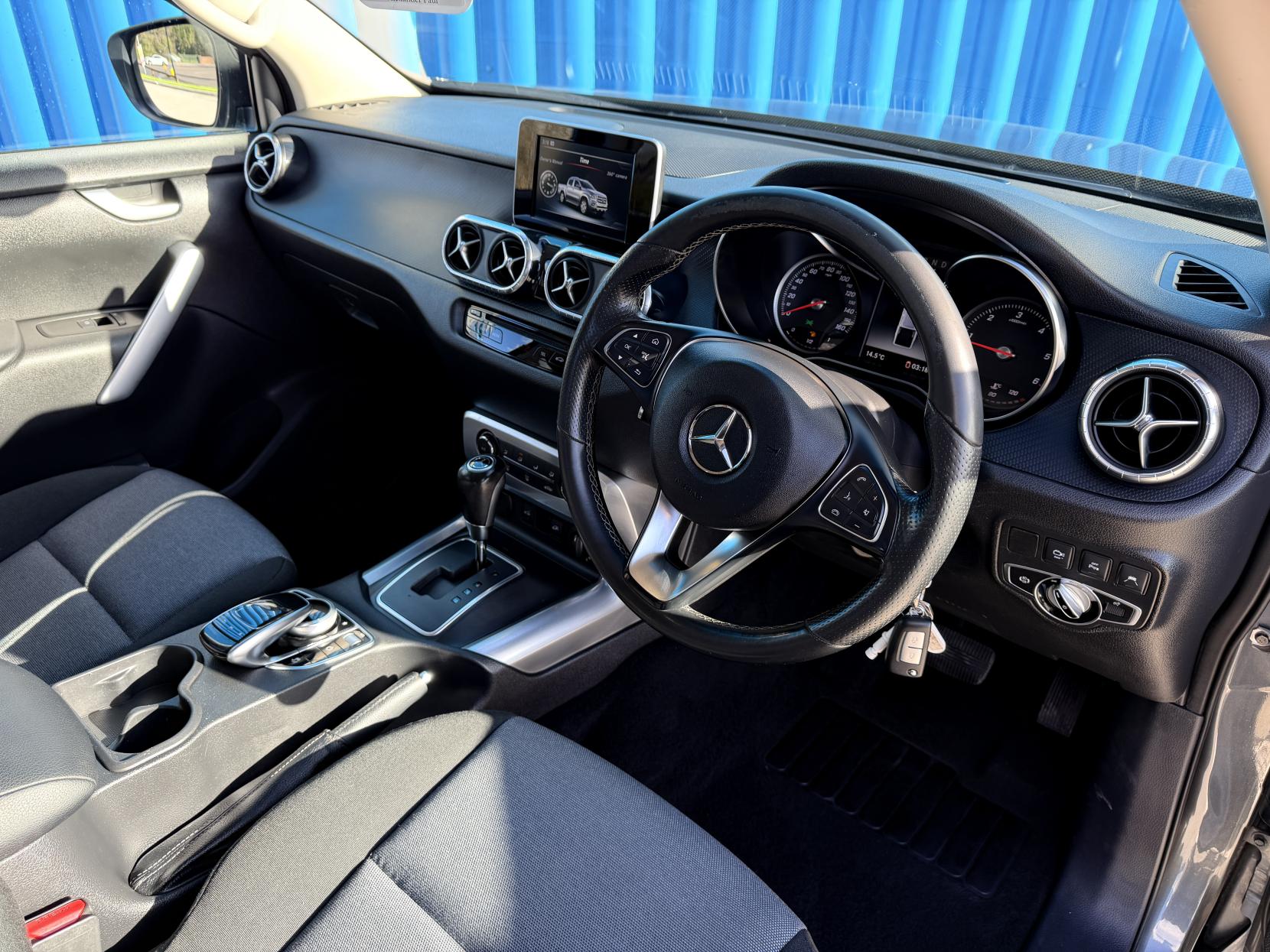 Mercedes-Benz X Class 2.3 CDI Progressive Pickup Double Cab 4dr Diesel Auto 4MATIC Euro 6 (190 ps)