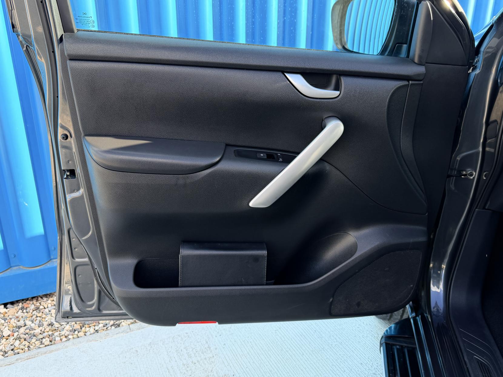 Mercedes-Benz X Class 2.3 CDI Progressive Pickup Double Cab 4dr Diesel Auto 4MATIC Euro 6 (190 ps)