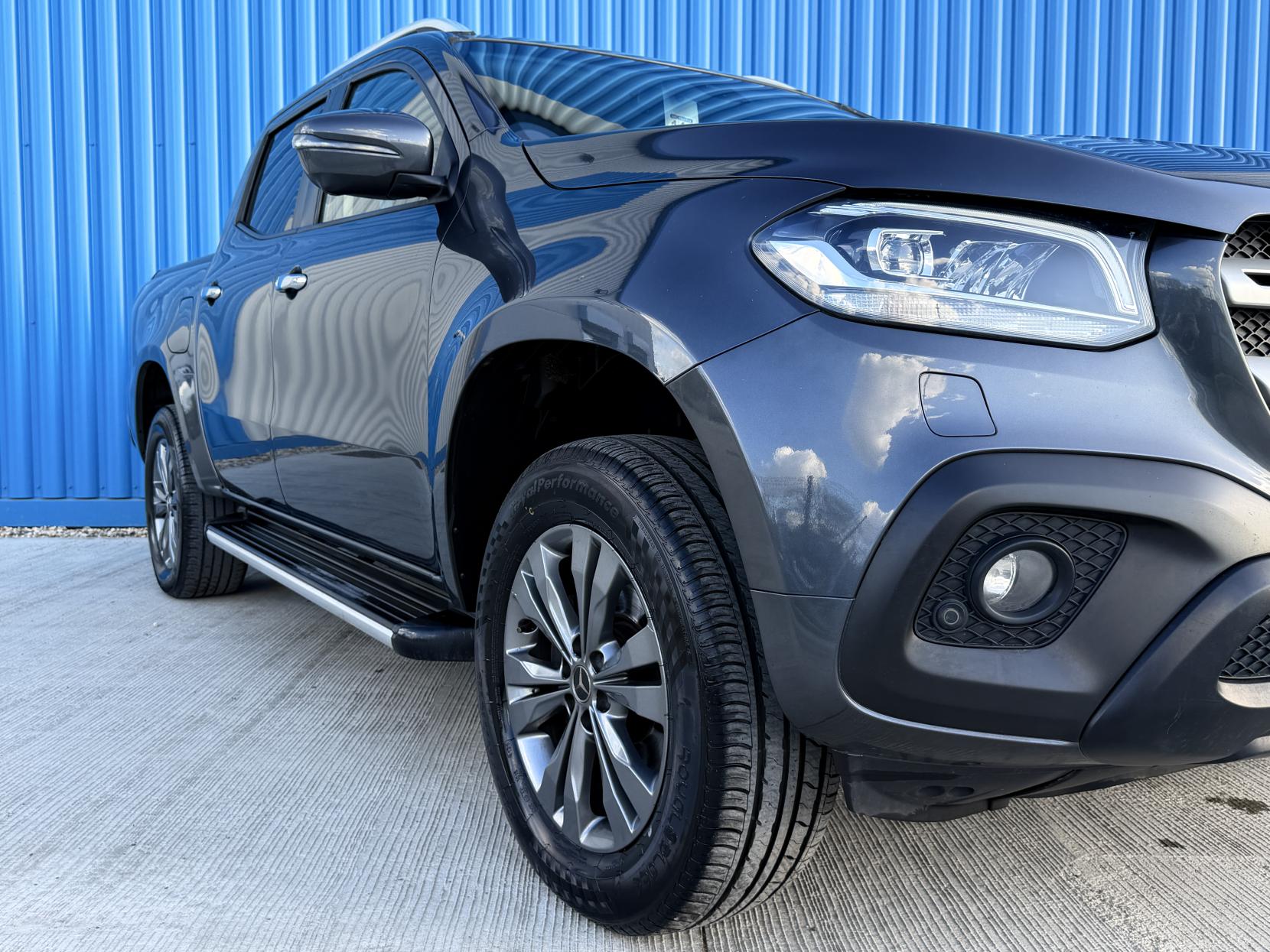 Mercedes-Benz X Class 2.3 CDI Progressive Pickup Double Cab 4dr Diesel Auto 4MATIC Euro 6 (190 ps)