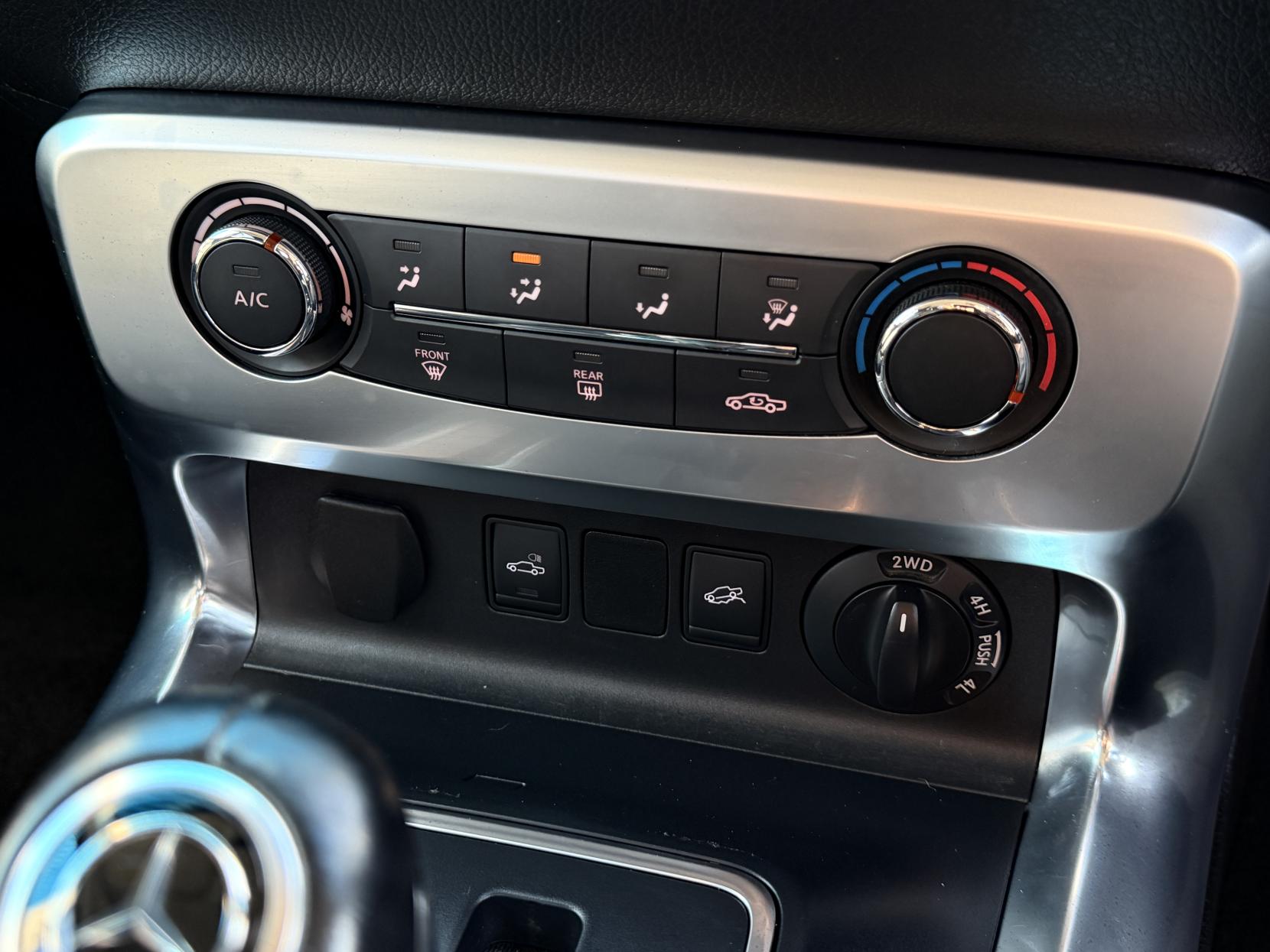 Mercedes-Benz X Class 2.3 CDI Progressive Pickup Double Cab 4dr Diesel Auto 4MATIC Euro 6 (190 ps)