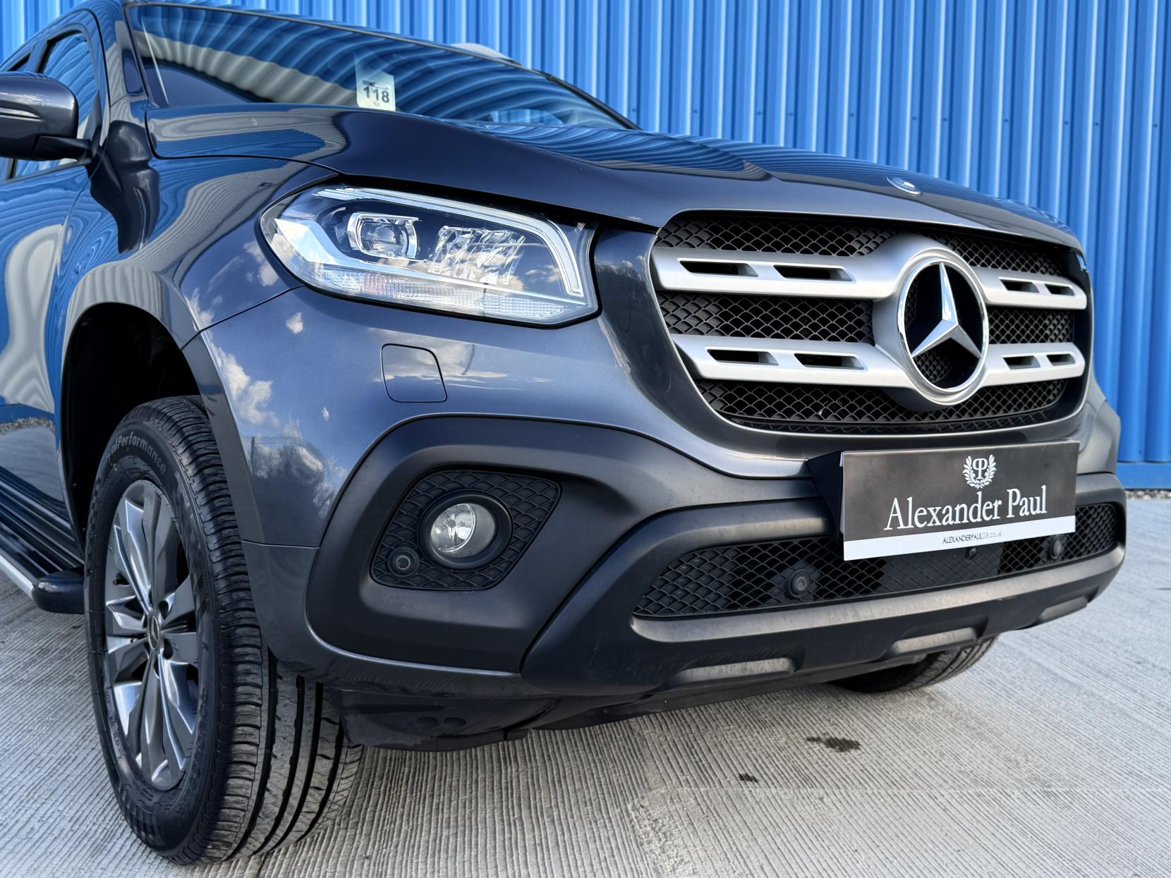 Mercedes-Benz X Class 2.3 CDI Progressive Pickup Double Cab 4dr Diesel Auto 4MATIC Euro 6 (190 ps)