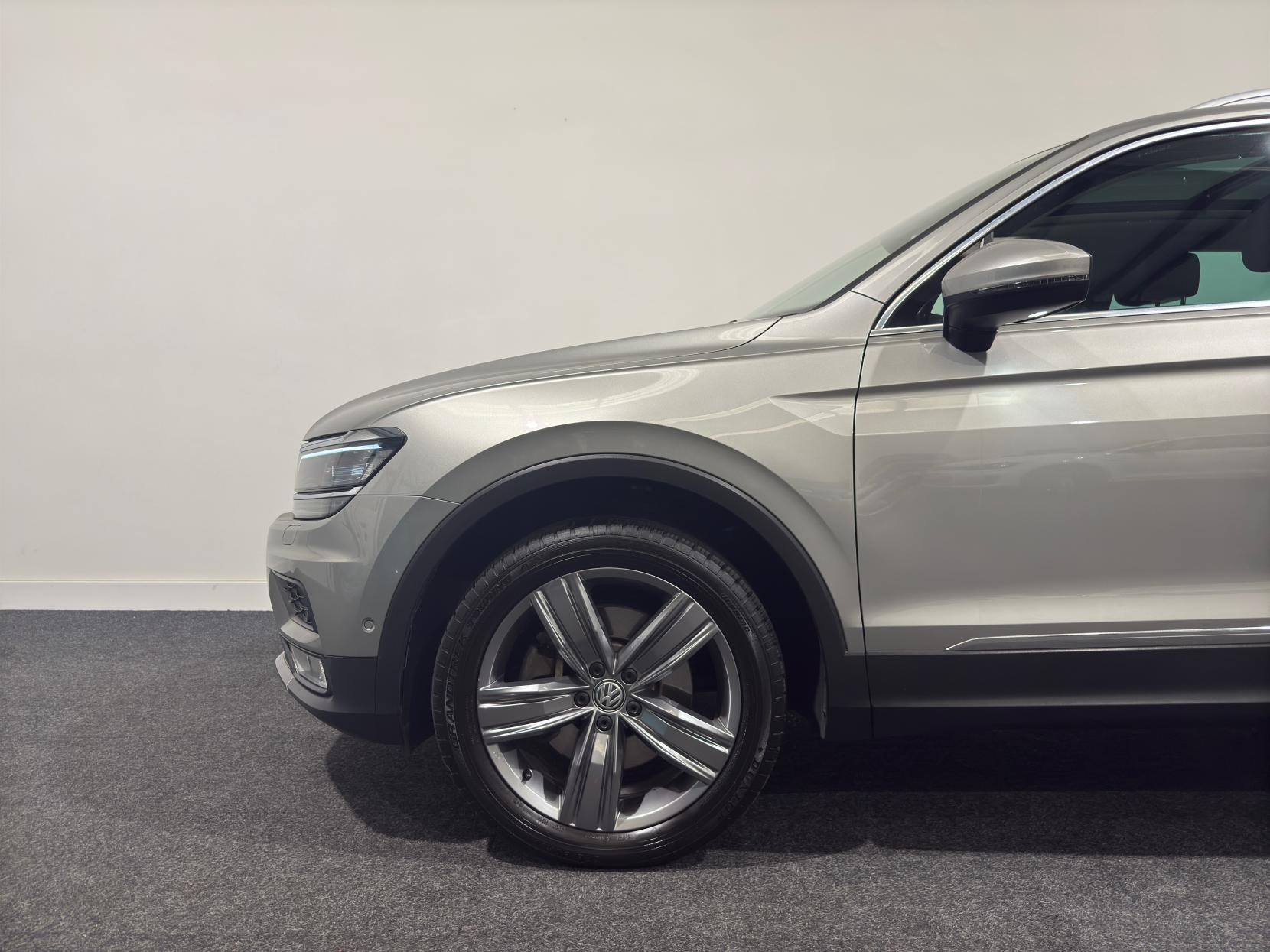 Volkswagen Tiguan 2.0 TSI BlueMotion Tech SEL SUV 5dr Petrol DSG 4Motion Euro 6 (s/s) (180 ps)