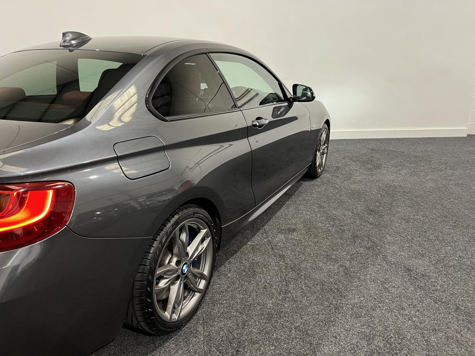 BMW 2 Series 3.0 M240i Coupe 2dr Petrol Auto Euro 6 (s/s) (340 ps)