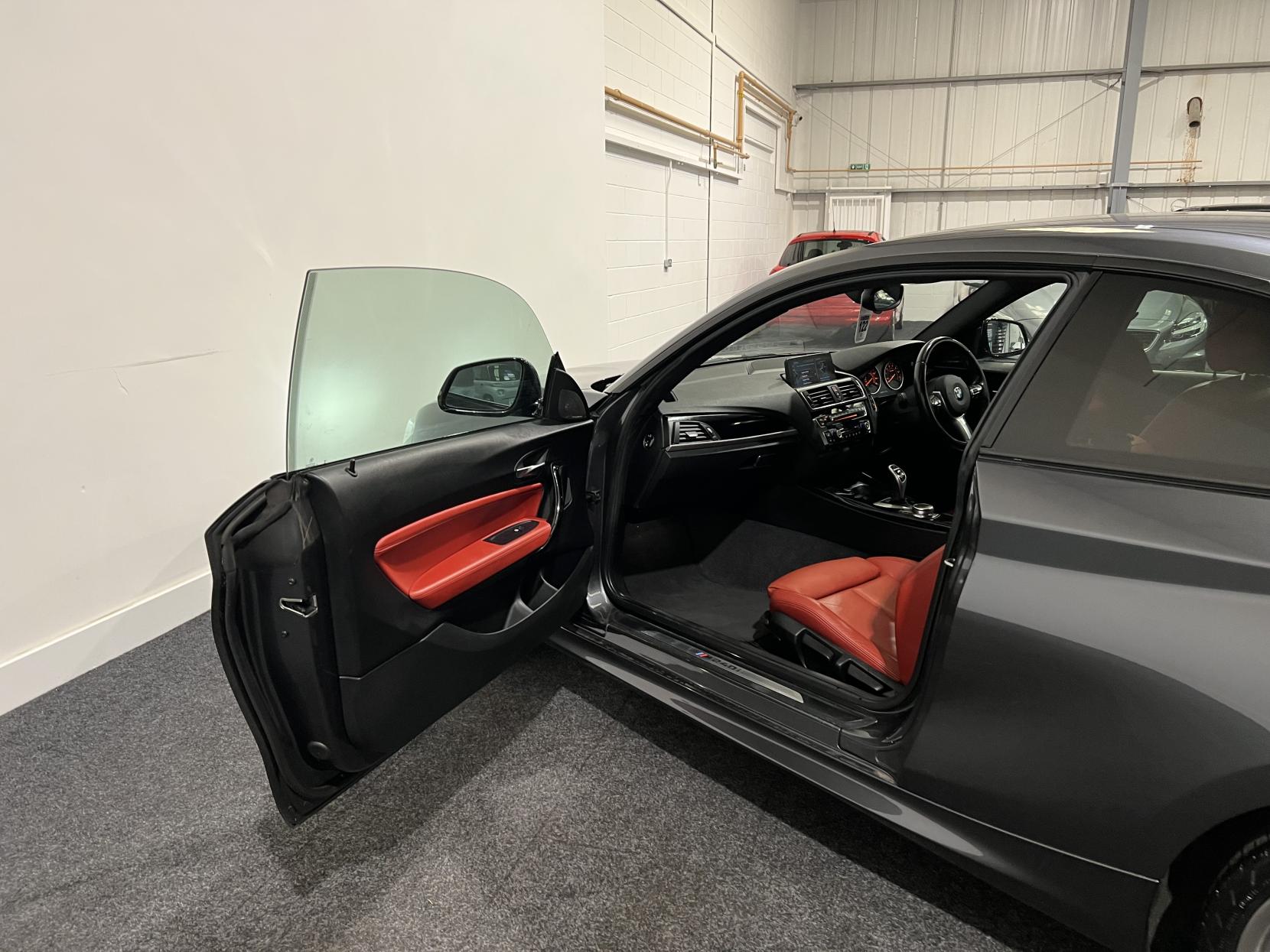 BMW 2 Series 3.0 M240i Coupe 2dr Petrol Auto Euro 6 (s/s) (340 ps)