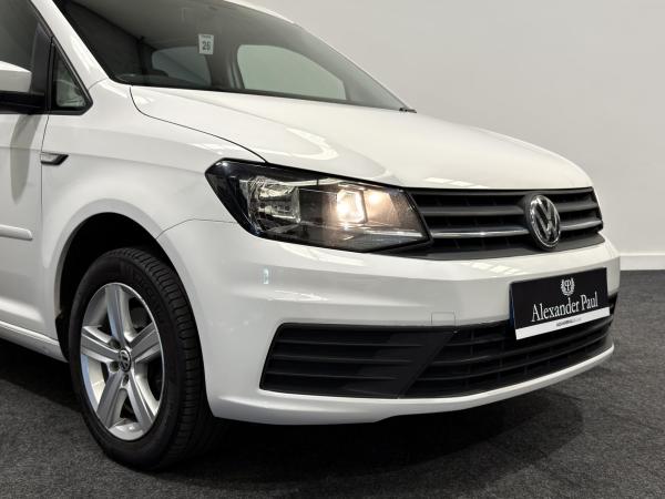 Volkswagen Caddy Maxi 2.0 TDI C20 Crew Van Double Cab 5dr Diesel Manual LWB Euro 6 (s/s) (102 ps)