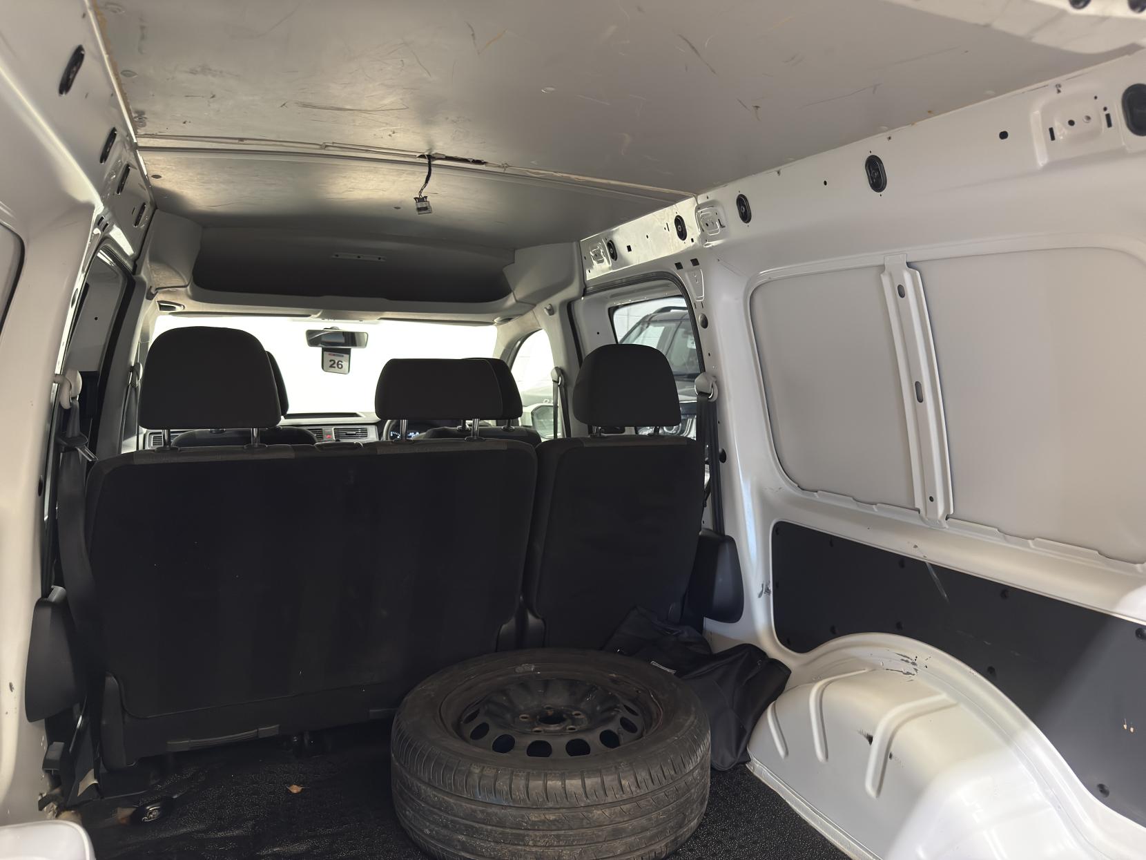 Volkswagen Caddy Maxi 2.0 TDI C20 Crew Van Double Cab 5dr Diesel Manual LWB Euro 6 (s/s) (102 ps)