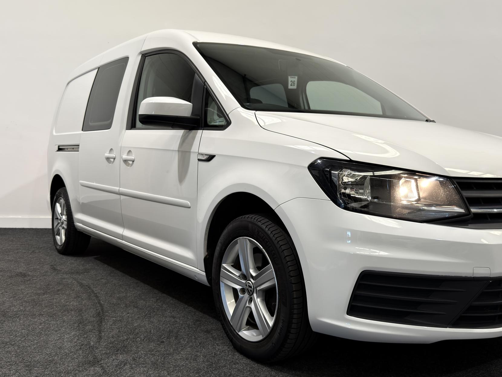 Volkswagen Caddy Maxi 2.0 TDI C20 Crew Van Double Cab 5dr Diesel Manual LWB Euro 6 (s/s) (102 ps)