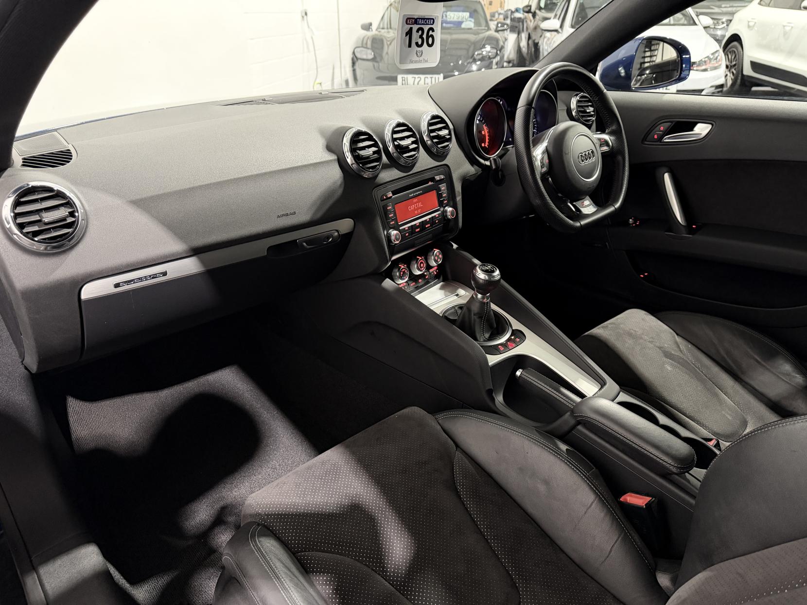 Audi TT 2.0 TDI Black Edition Coupe 3dr Diesel Manual quattro Euro 5 (170 ps)