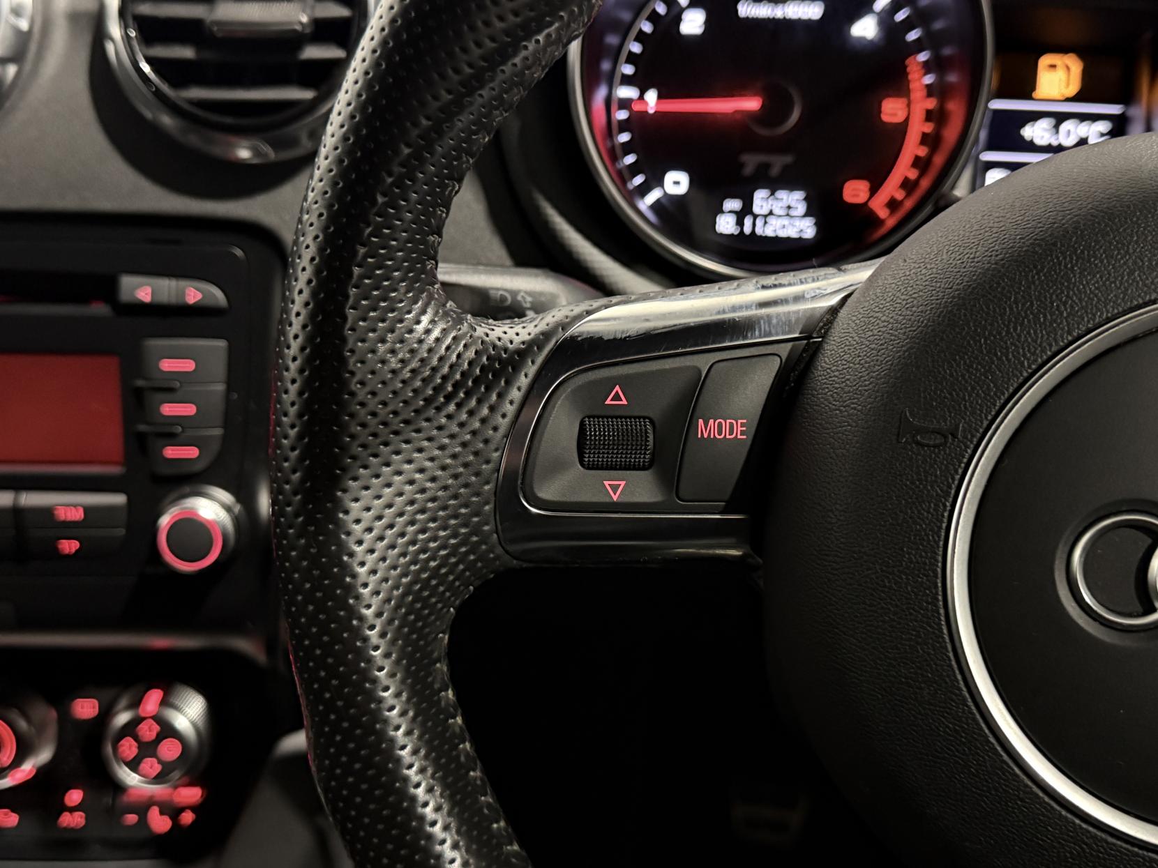 Audi TT 2.0 TDI Black Edition Coupe 3dr Diesel Manual quattro Euro 5 (170 ps)