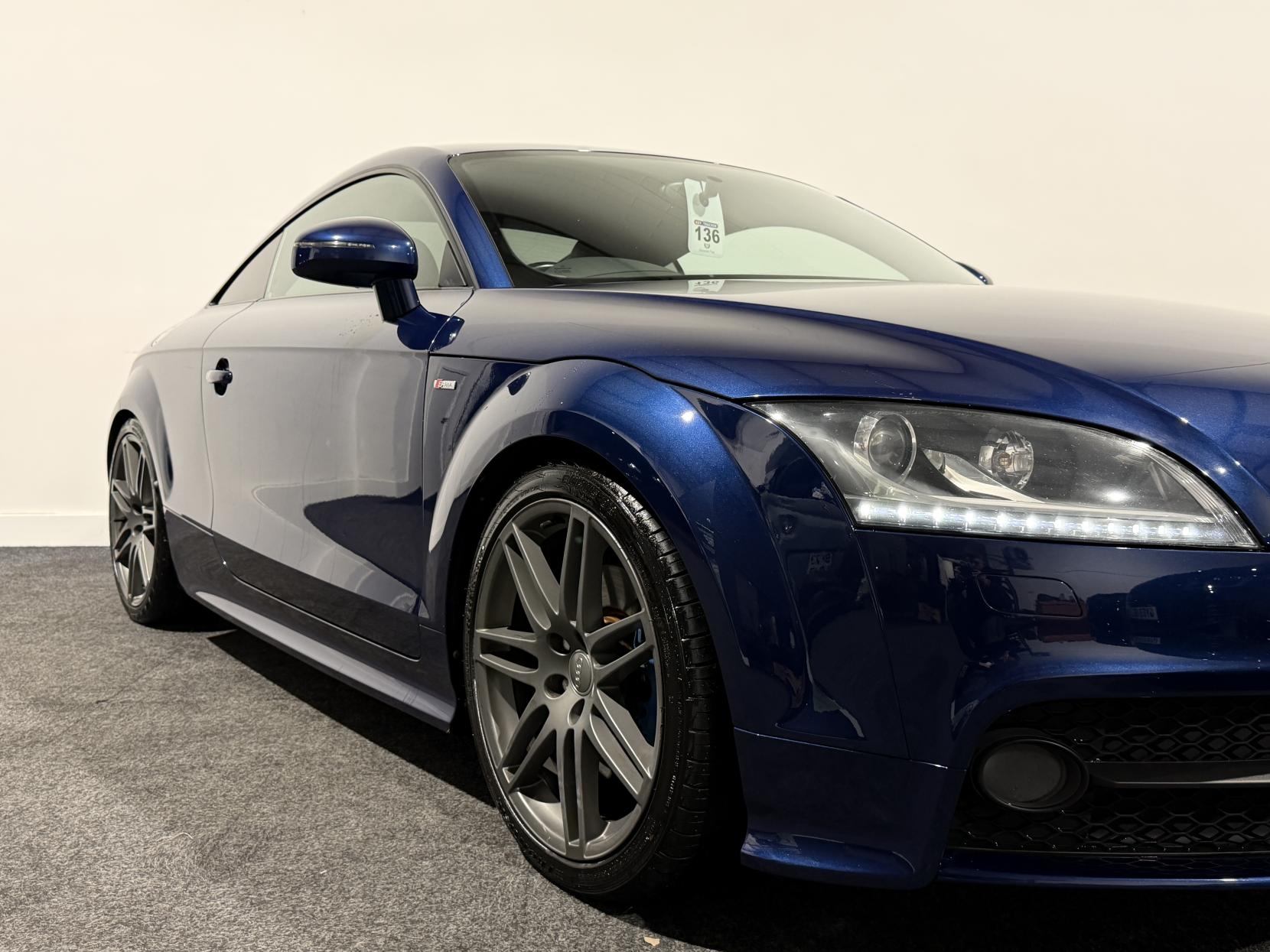 Audi TT 2.0 TDI Black Edition Coupe 3dr Diesel Manual quattro Euro 5 (170 ps)