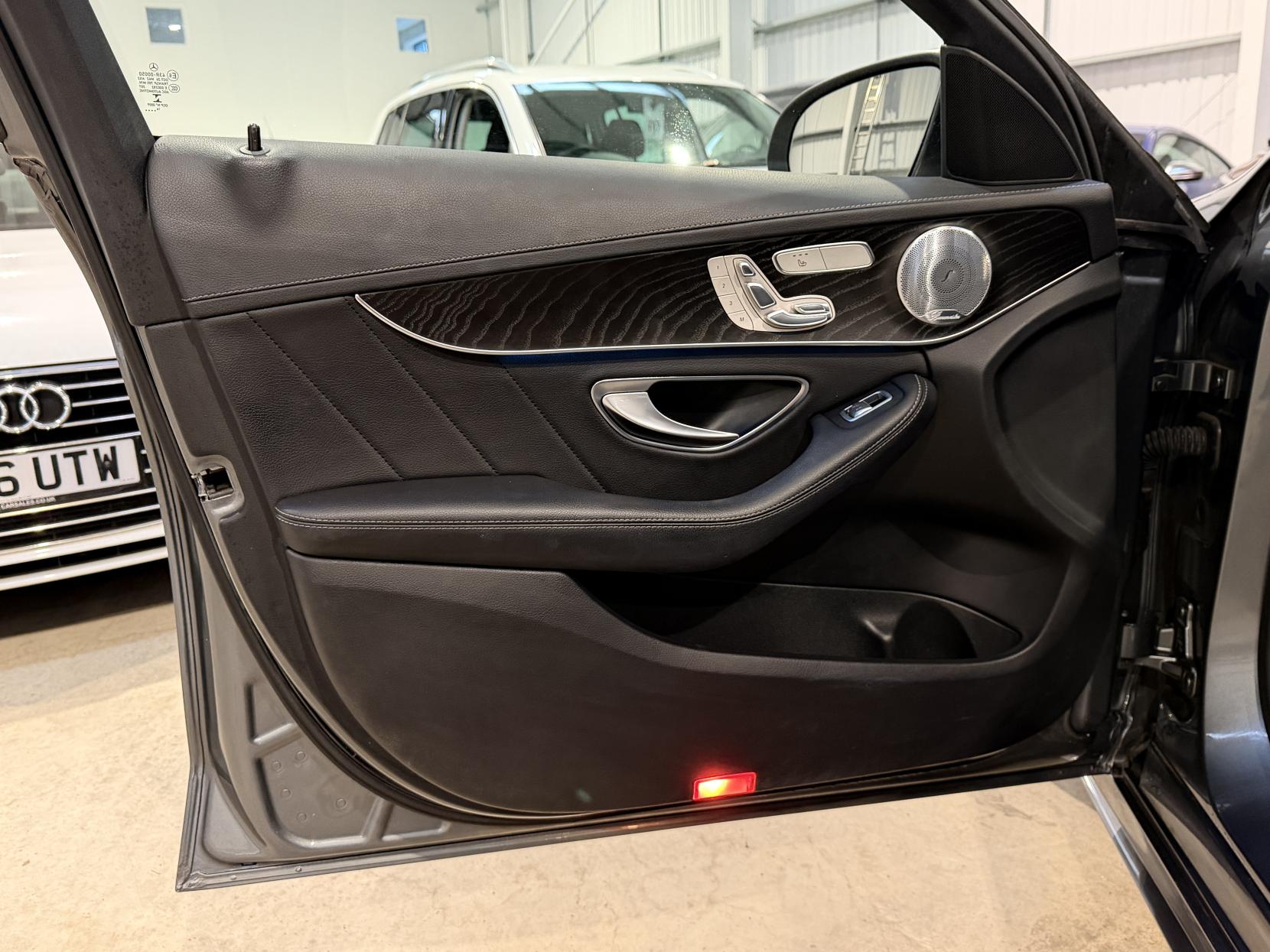 Mercedes-Benz C Class 2.1 C250d AMG Line (Premium Plus) Estate 5dr Diesel 7G-Tronic+ Euro 6 (s/s) (204 ps)