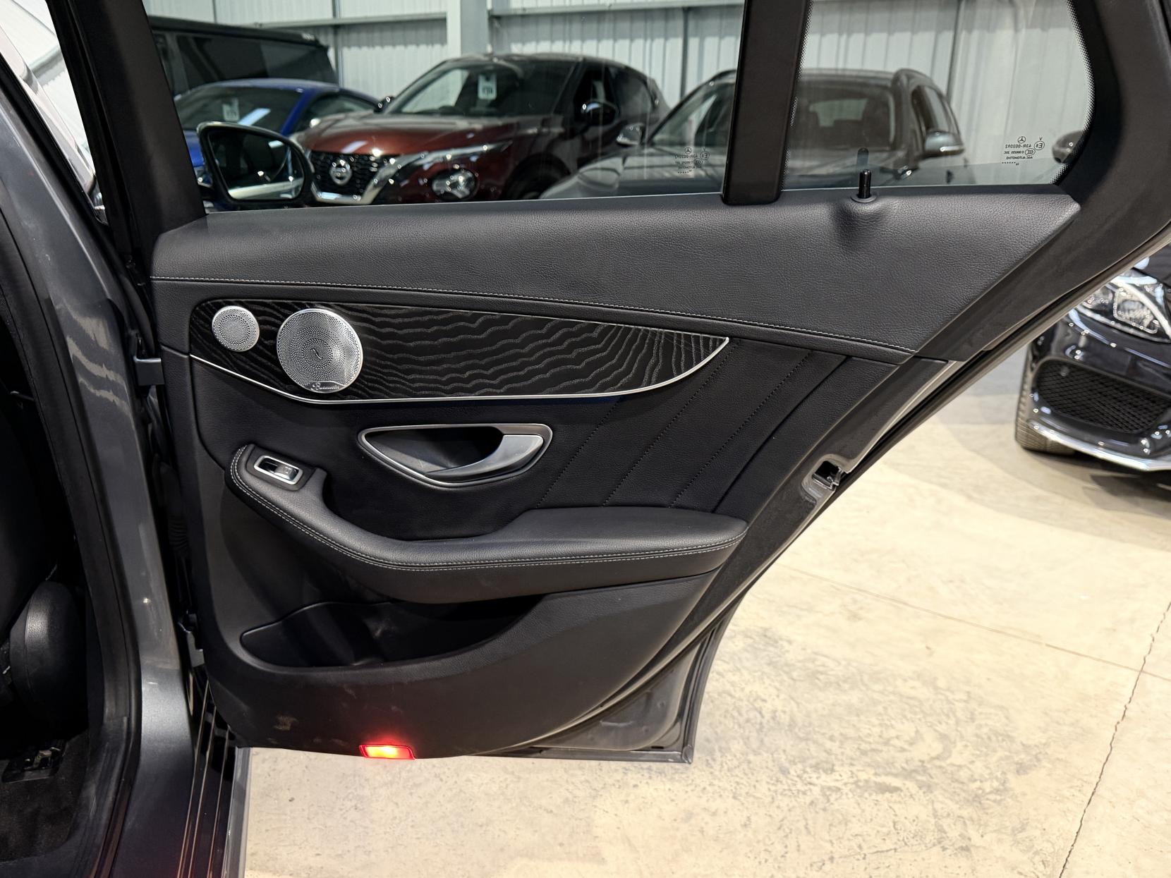 Mercedes-Benz C Class 2.1 C250d AMG Line (Premium Plus) Estate 5dr Diesel 7G-Tronic+ Euro 6 (s/s) (204 ps)