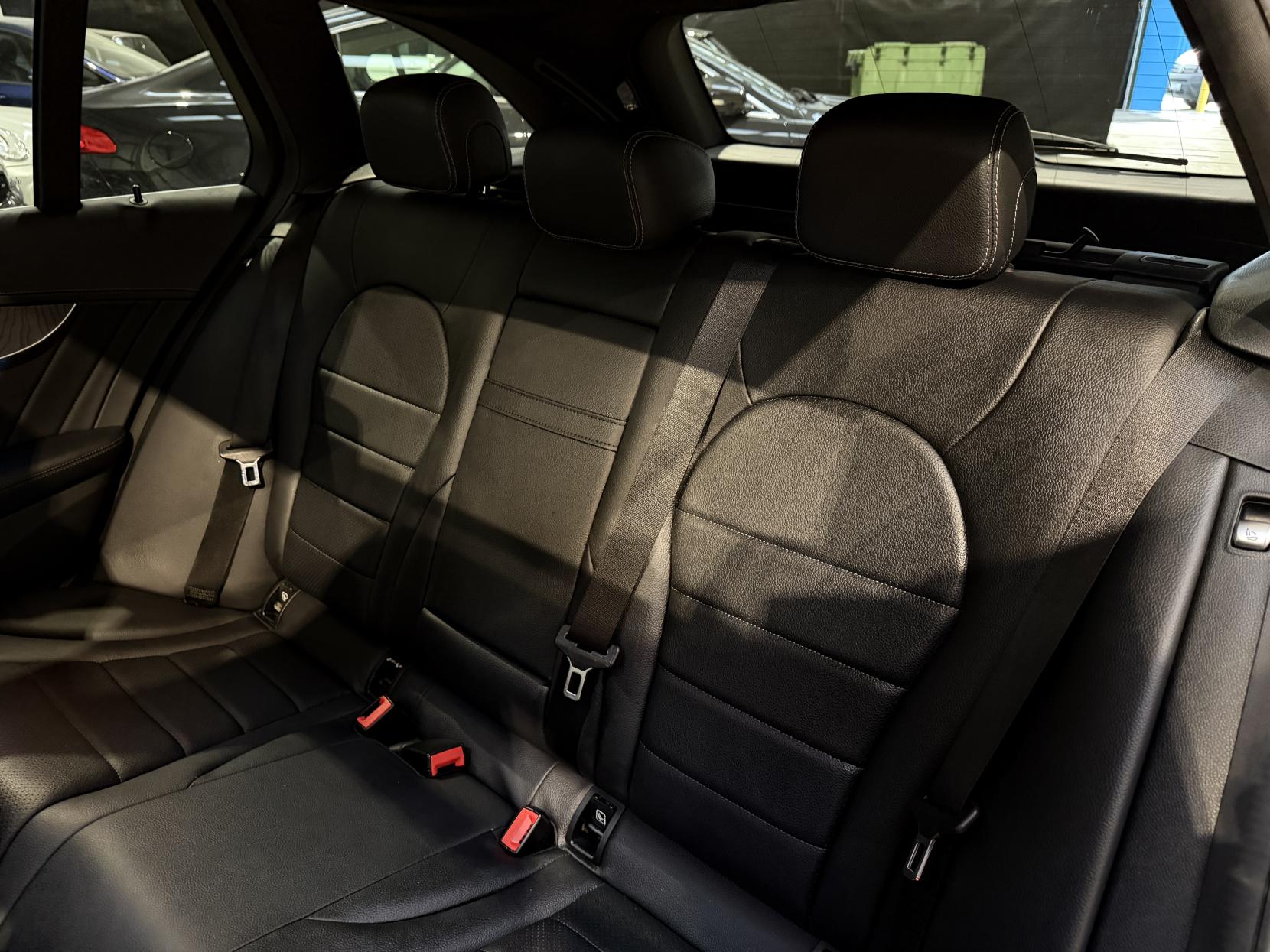 Mercedes-Benz C Class 2.1 C250d AMG Line (Premium Plus) Estate 5dr Diesel 7G-Tronic+ Euro 6 (s/s) (204 ps)