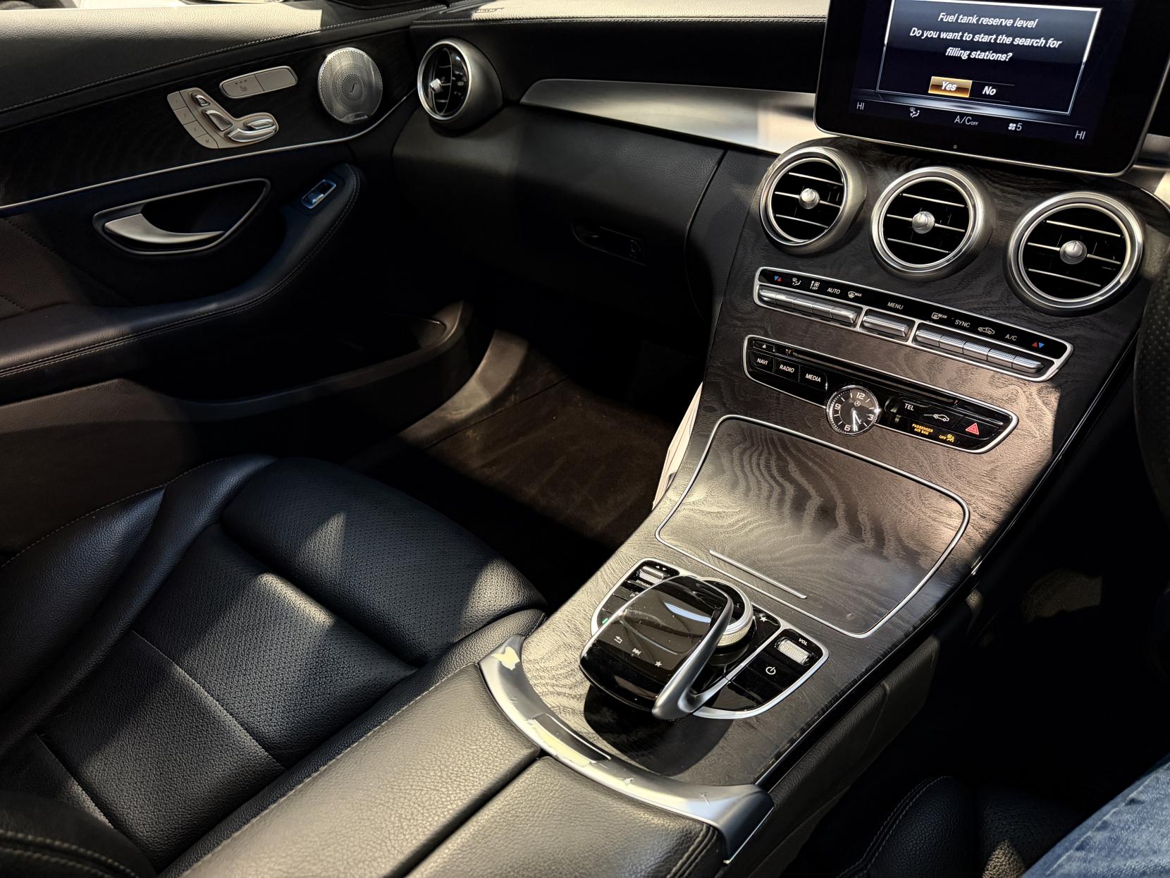 Mercedes-Benz C Class 2.1 C250d AMG Line (Premium Plus) Estate 5dr Diesel 7G-Tronic+ Euro 6 (s/s) (204 ps)