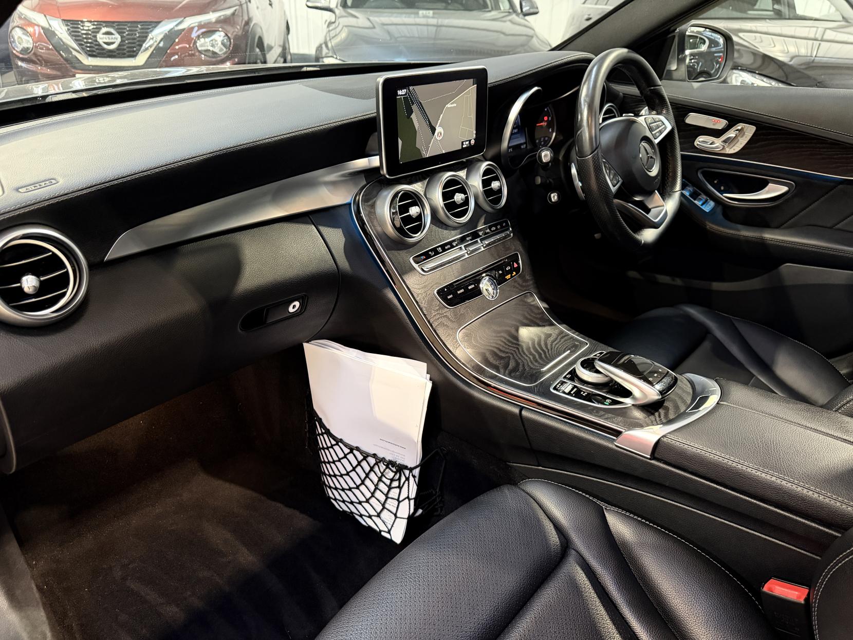 Mercedes-Benz C Class 2.1 C250d AMG Line (Premium Plus) Estate 5dr Diesel 7G-Tronic+ Euro 6 (s/s) (204 ps)