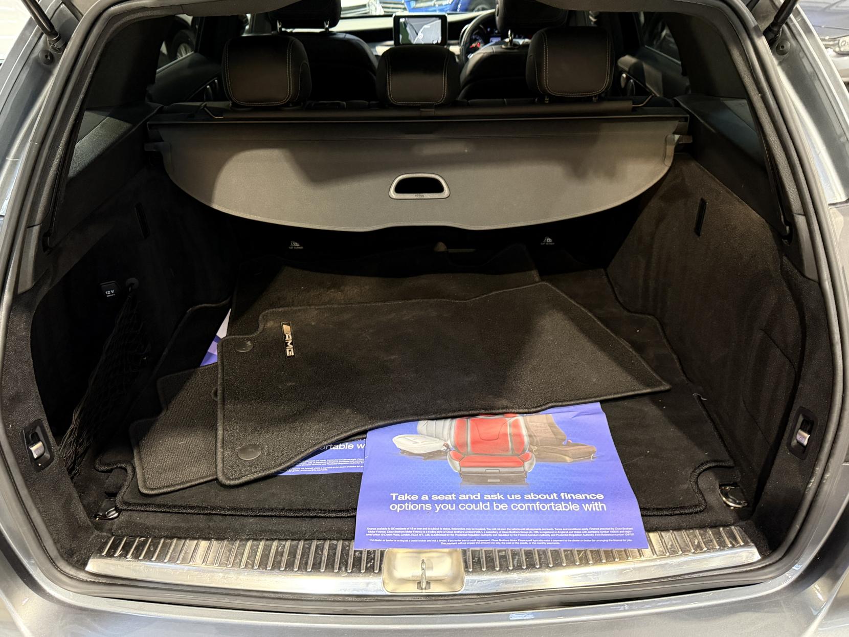 Mercedes-Benz C Class 2.1 C250d AMG Line (Premium Plus) Estate 5dr Diesel 7G-Tronic+ Euro 6 (s/s) (204 ps)