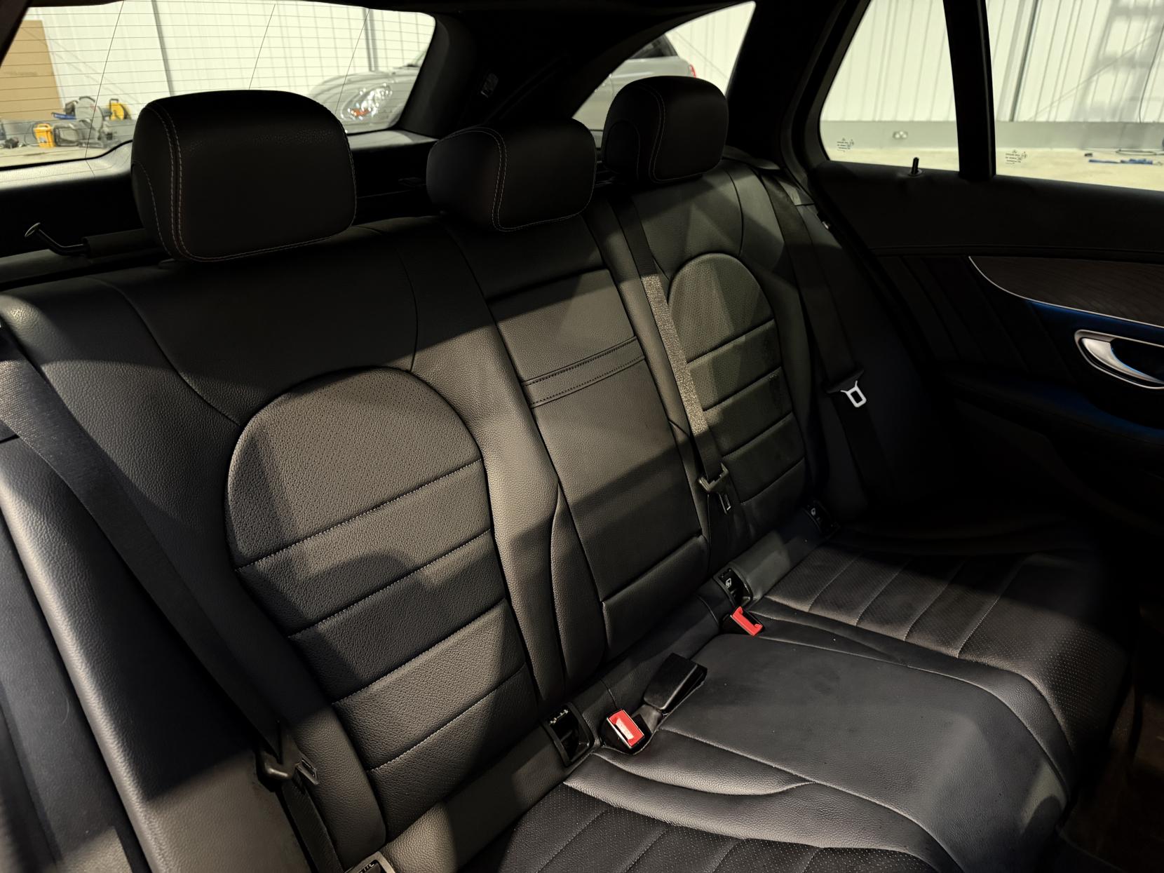 Mercedes-Benz C Class 2.1 C250d AMG Line (Premium Plus) Estate 5dr Diesel 7G-Tronic+ Euro 6 (s/s) (204 ps)