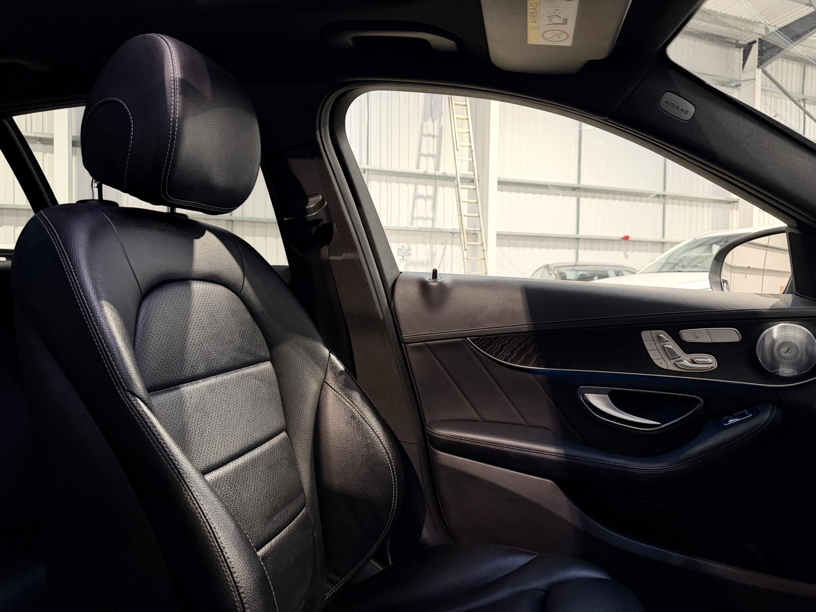 Mercedes-Benz C Class 2.1 C250d AMG Line (Premium Plus) Estate 5dr Diesel 7G-Tronic+ Euro 6 (s/s) (204 ps)