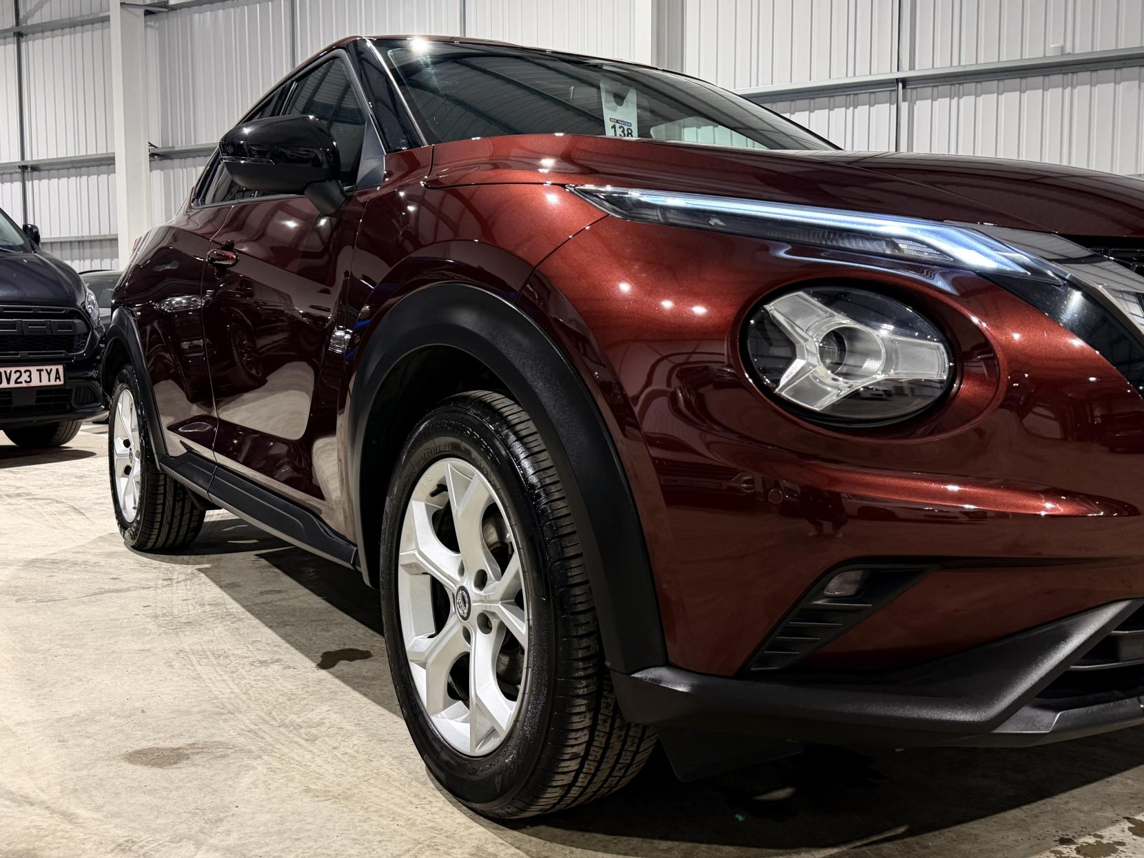 Nissan Juke 1.0 DIG-T N-Connecta SUV 5dr Petrol DCT Auto Euro 6 (s/s) (117 ps)