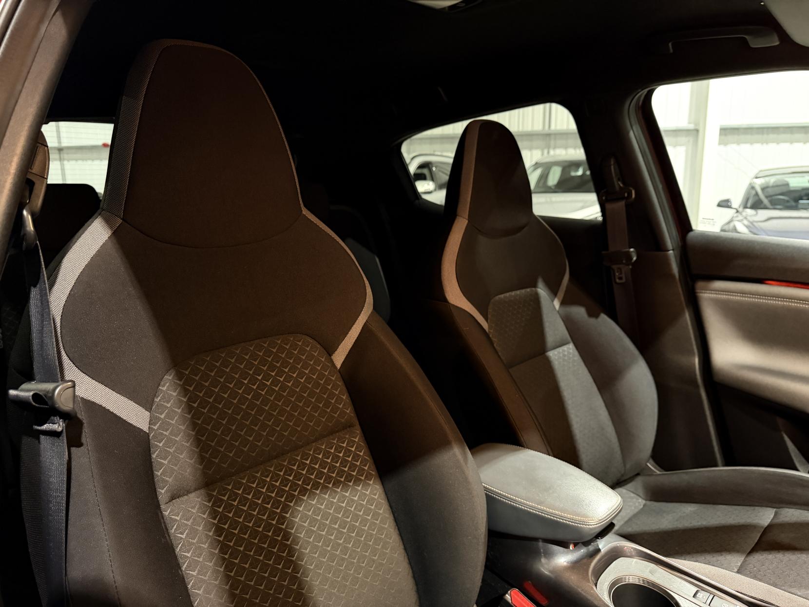 Nissan Juke 1.0 DIG-T N-Connecta SUV 5dr Petrol DCT Auto Euro 6 (s/s) (117 ps)