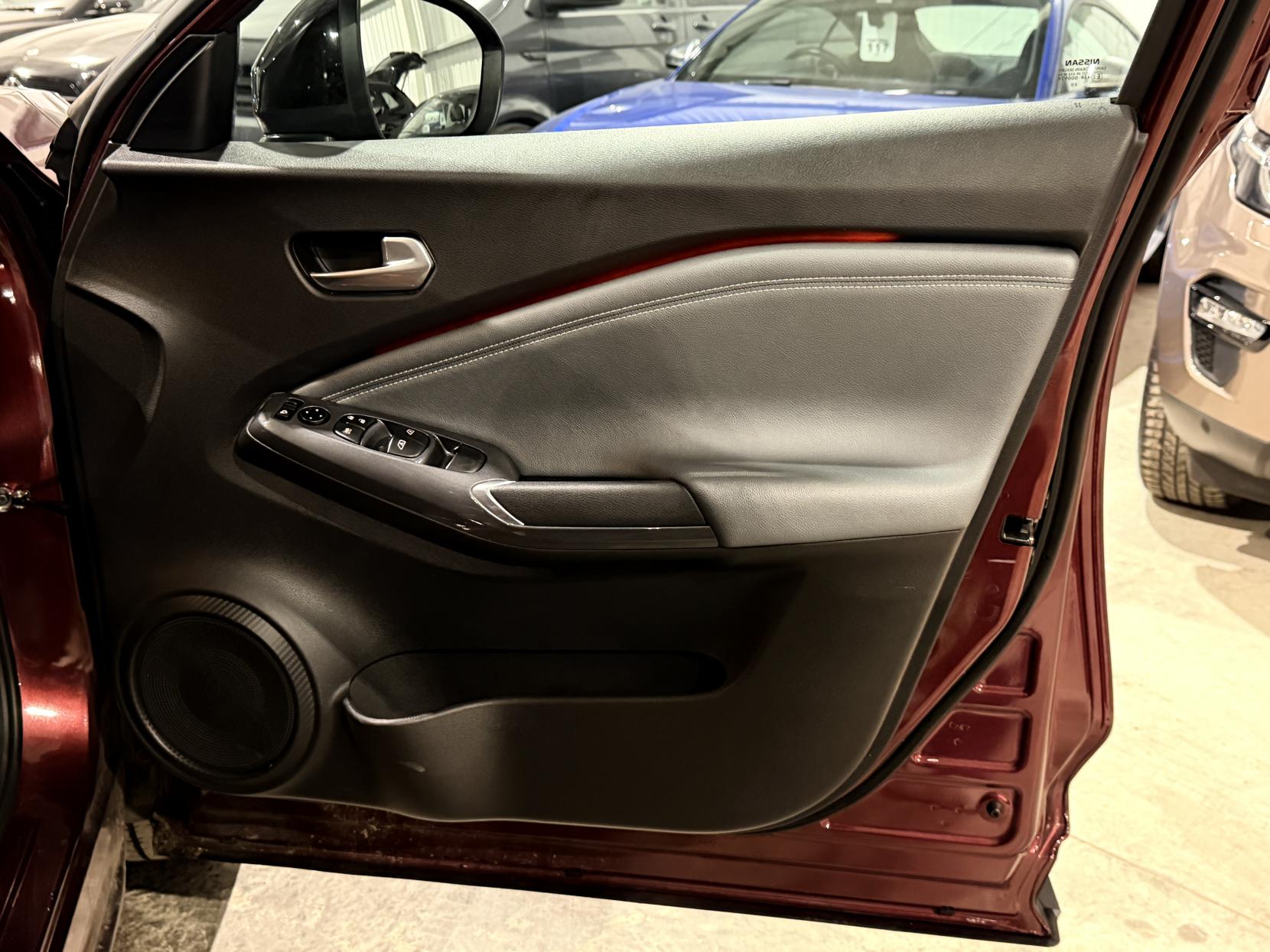 Nissan Juke 1.0 DIG-T N-Connecta SUV 5dr Petrol DCT Auto Euro 6 (s/s) (117 ps)