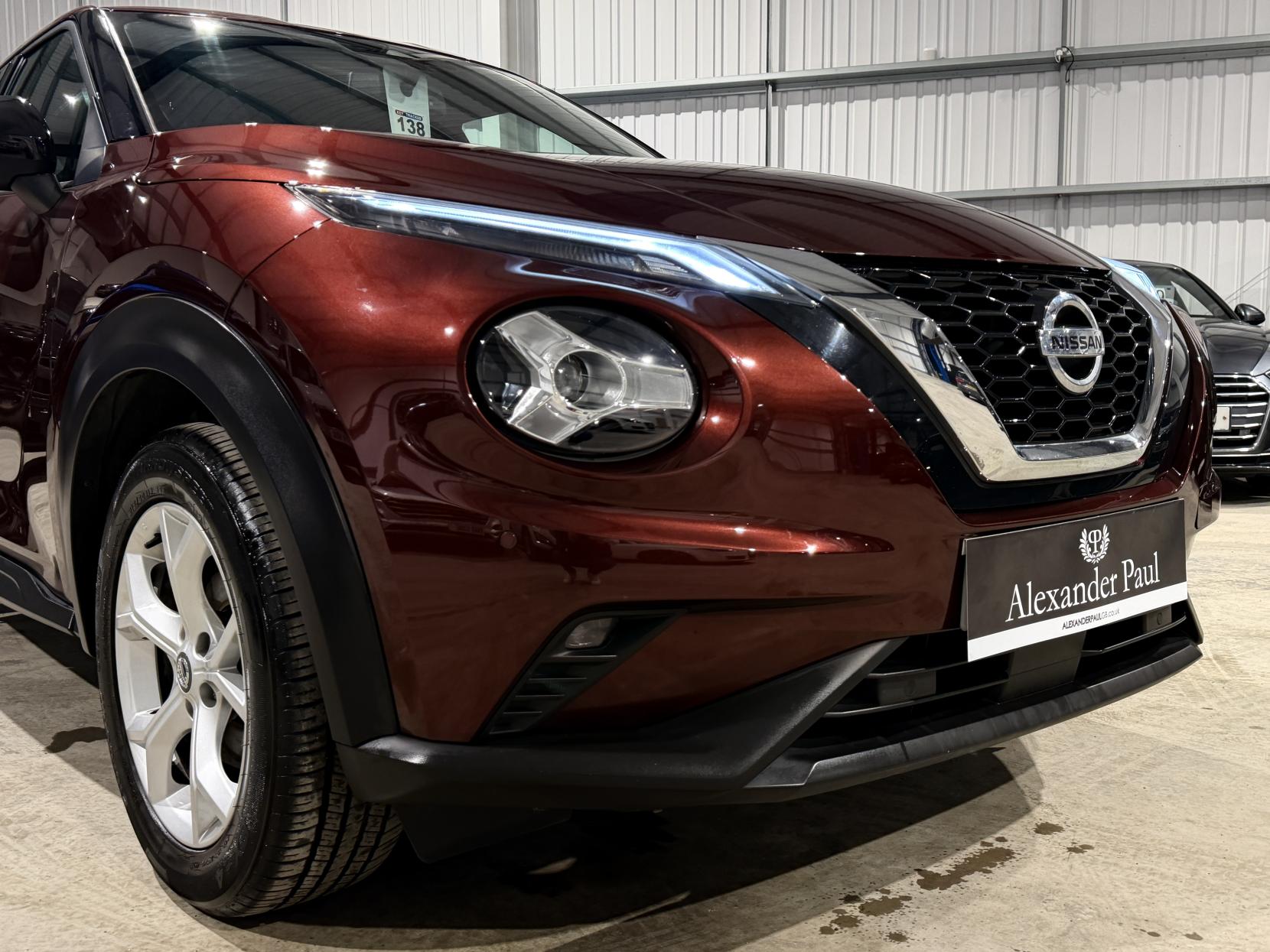 Nissan Juke 1.0 DIG-T N-Connecta SUV 5dr Petrol DCT Auto Euro 6 (s/s) (117 ps)