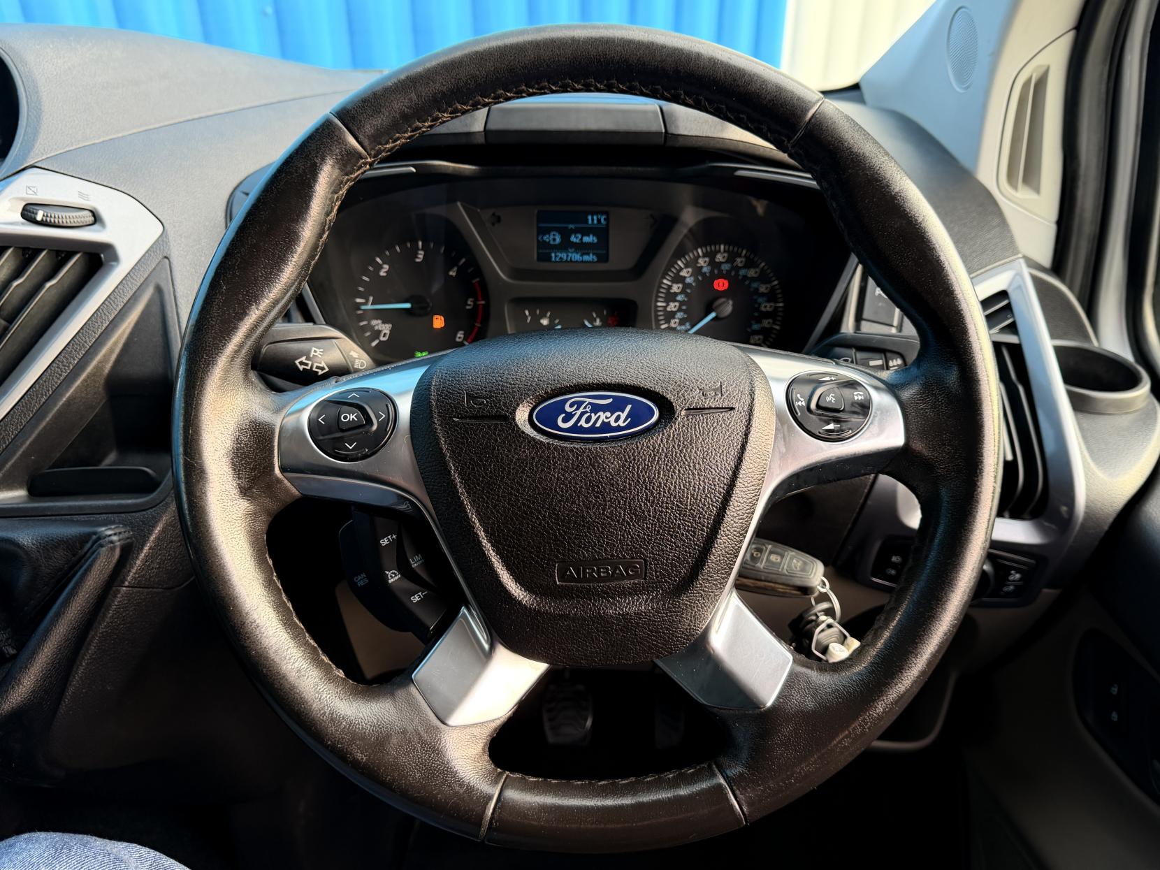 Ford Transit Custom 2.0 TDCi 290 Limited Panel Van 5dr Diesel Manual L2 H2 (170 g/km, 128 bhp)