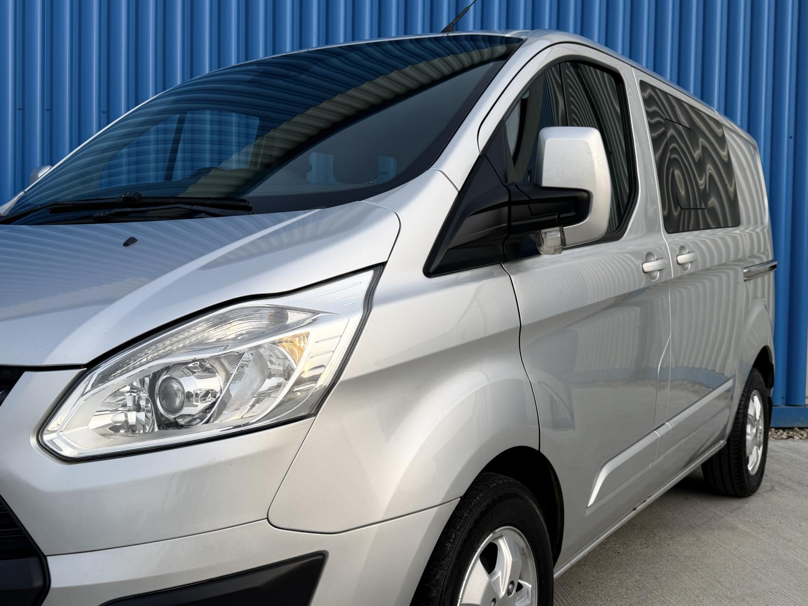 Ford Transit Custom 2.0 TDCi 290 Limited Panel Van 5dr Diesel Manual L2 H2 (170 g/km, 128 bhp)