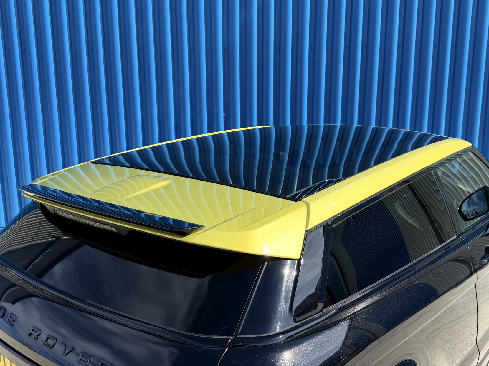 Land Rover Range Rover Evoque 2.2 SD4 Special Edition Coupe 3dr Diesel Auto 4WD Euro 5 (190 ps)