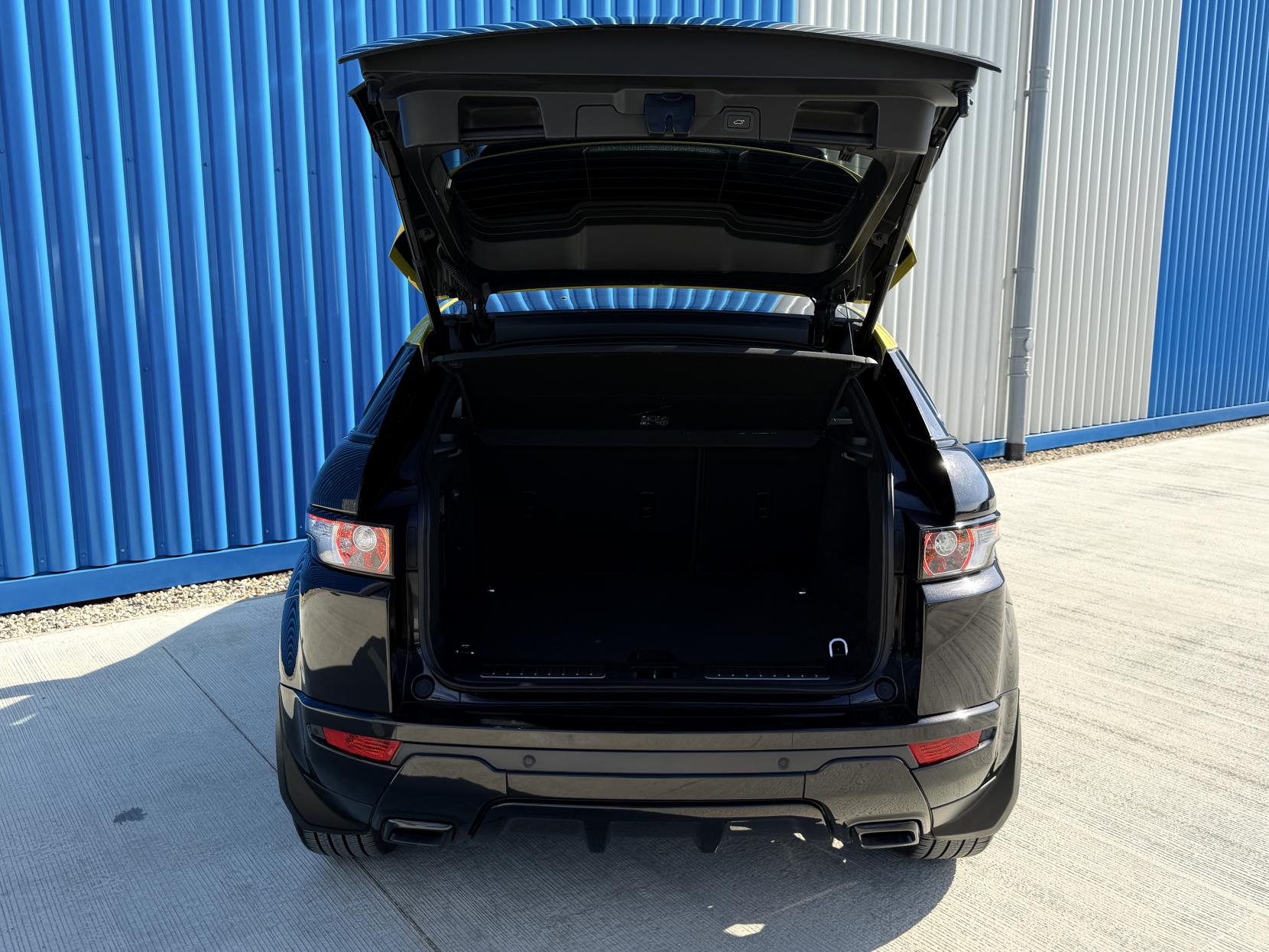 Land Rover Range Rover Evoque 2.2 SD4 Special Edition Coupe 3dr Diesel Auto 4WD Euro 5 (190 ps)