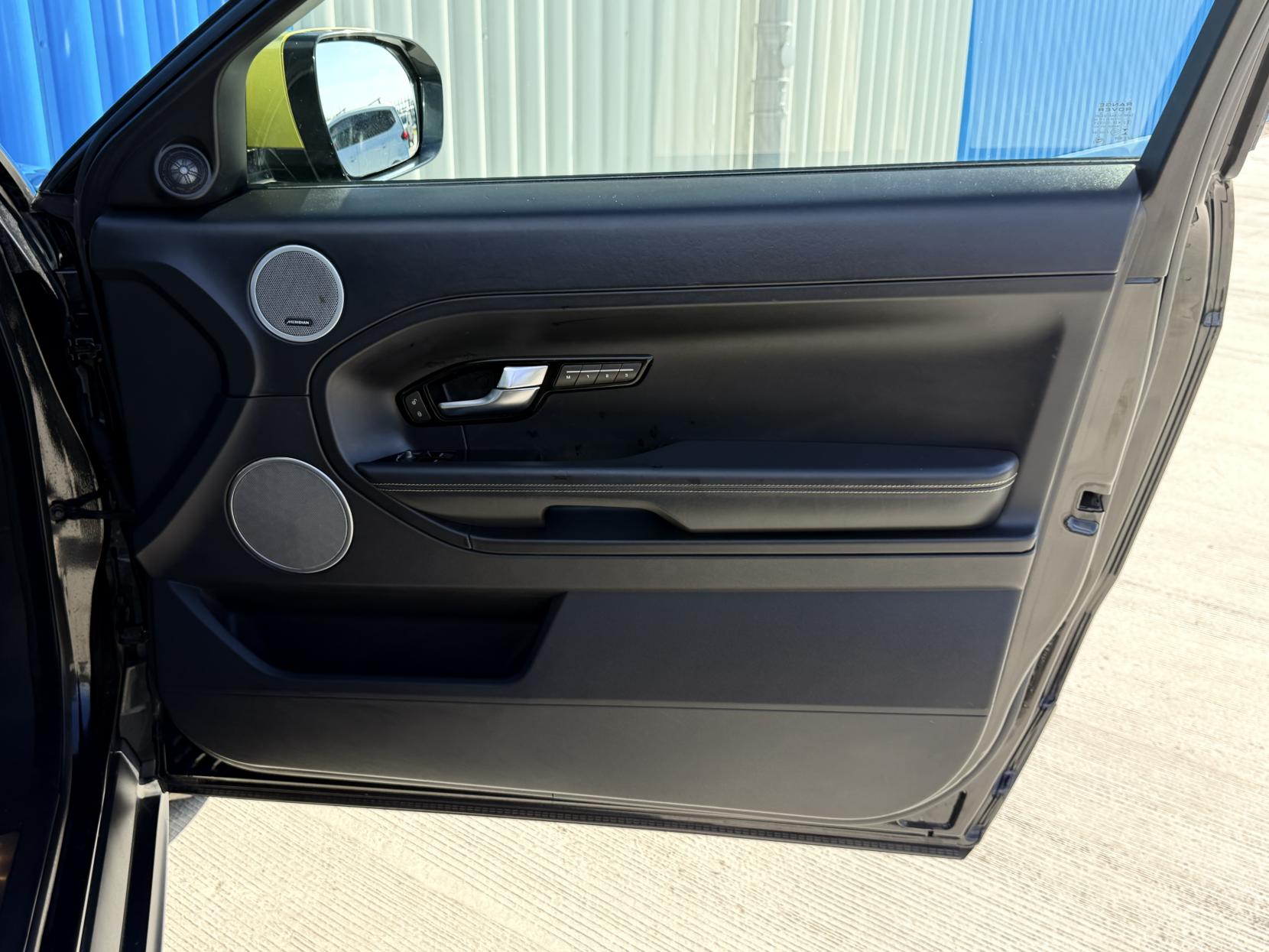 Land Rover Range Rover Evoque 2.2 SD4 Special Edition Coupe 3dr Diesel Auto 4WD Euro 5 (190 ps)