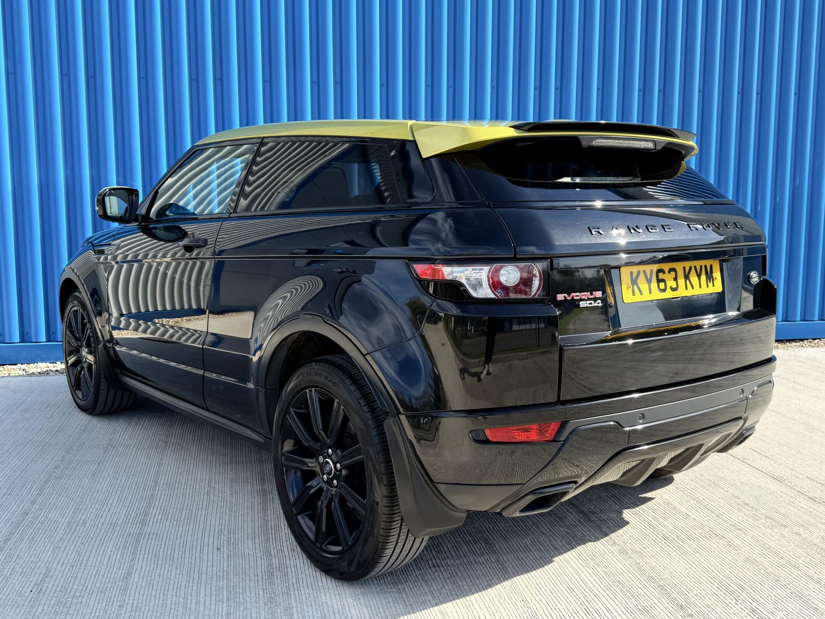 Land Rover Range Rover Evoque 2.2 SD4 Special Edition Coupe 3dr Diesel Auto 4WD Euro 5 (190 ps)