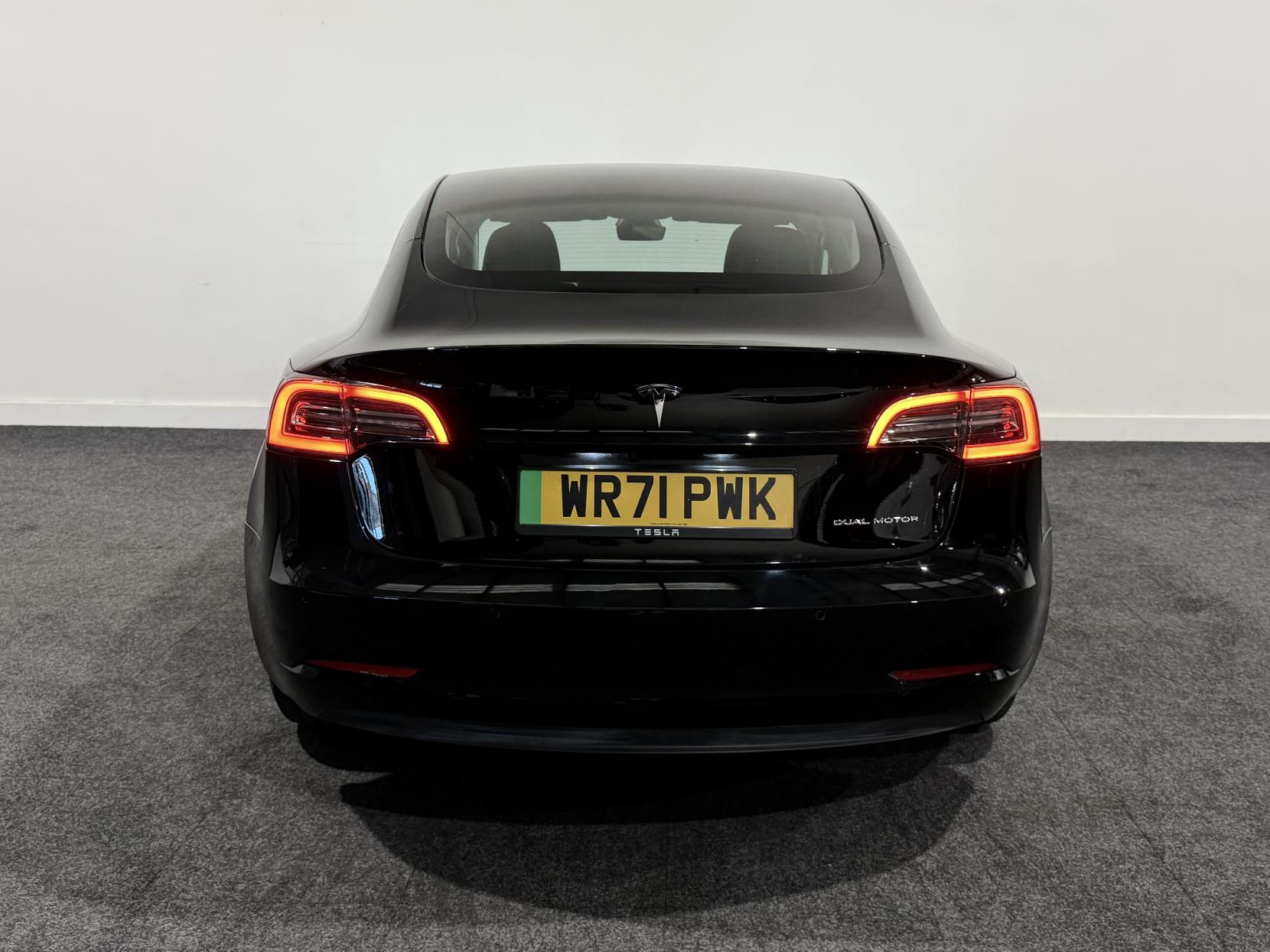 Tesla Model 3 (Dual Motor) Long Range Saloon 4dr Electric Auto 4WDE (346 ps)