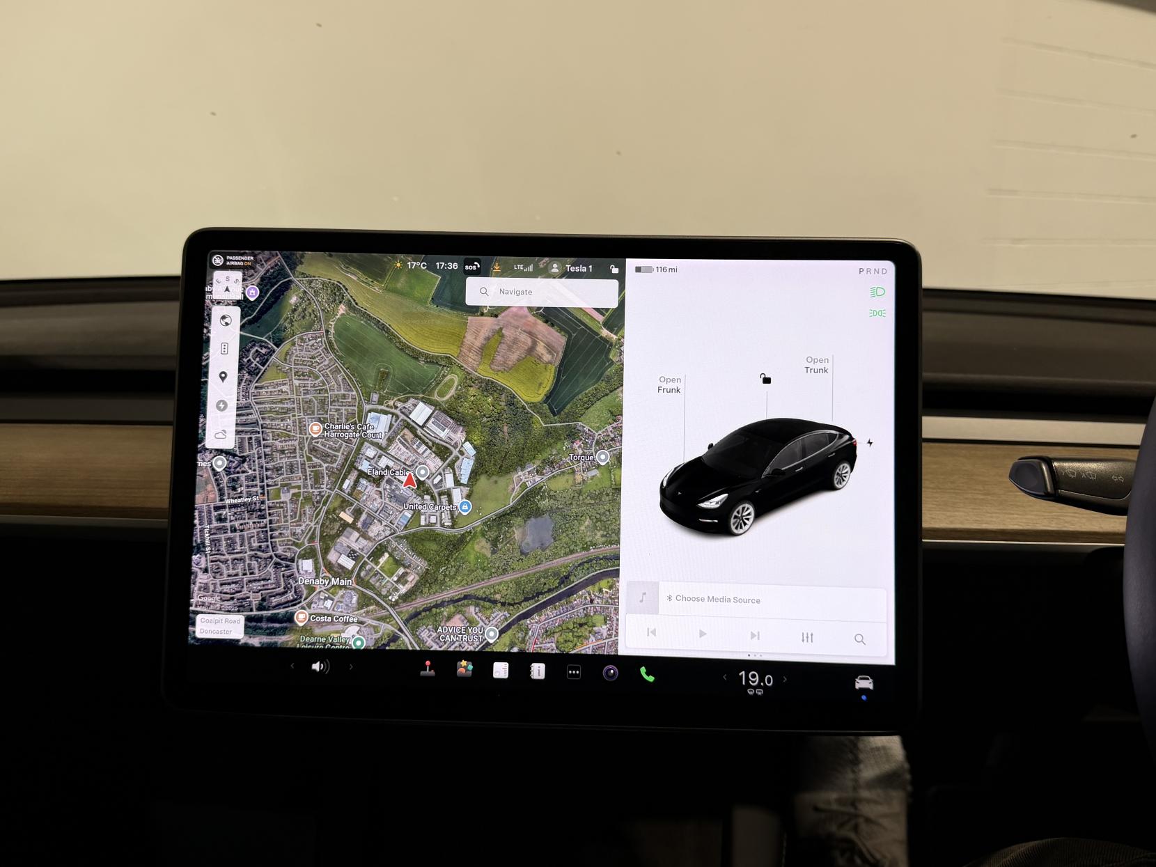 Tesla Model 3 (Dual Motor) Long Range Saloon 4dr Electric Auto 4WDE (346 ps)